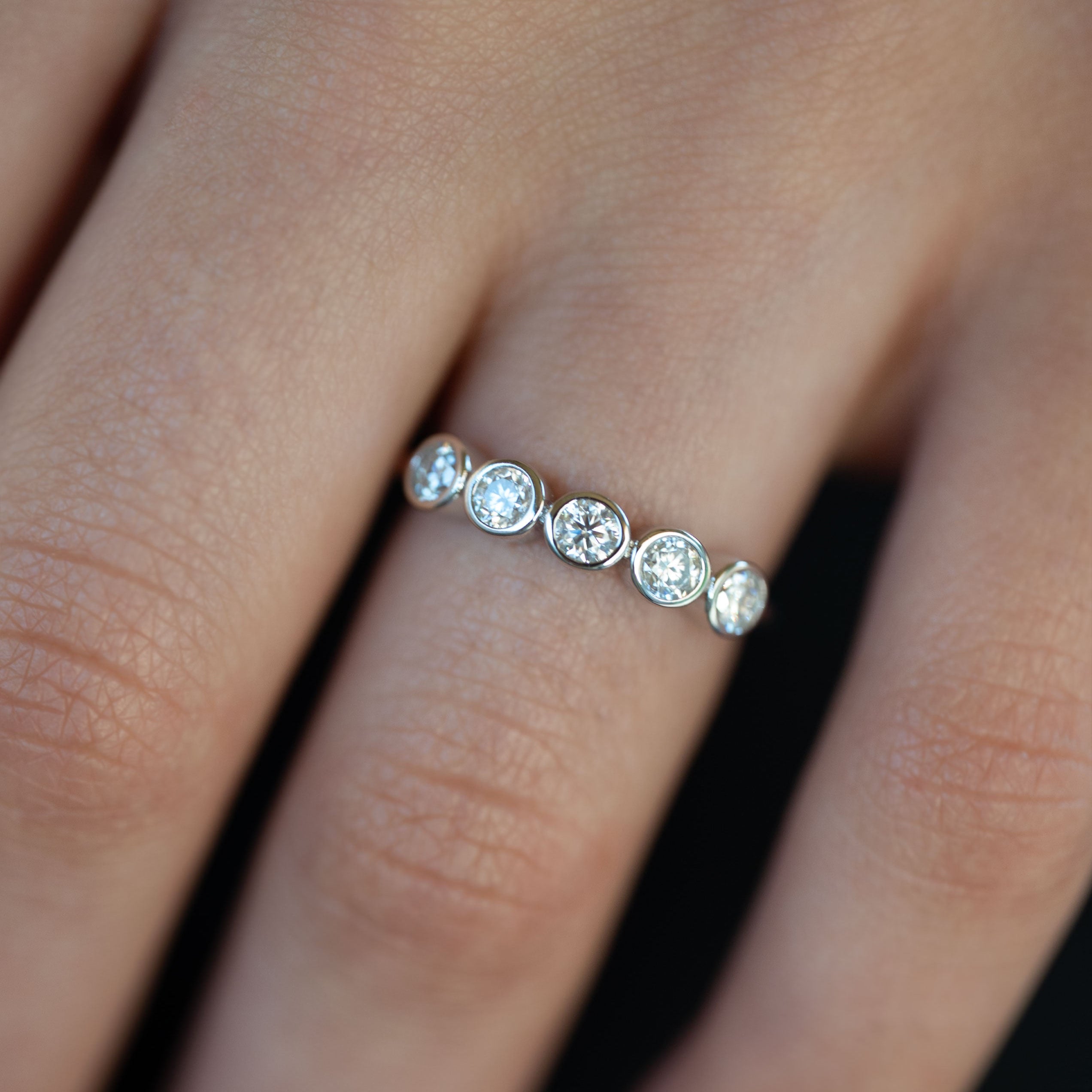 Moissanite Wedding Band Half Eternity, 5 stone Moissanite Diamond Ring Silver 925 Anti-tarnish, Simple Wedding Band for Women Birthday Gifts, 5th Anniversary Gift for Wife