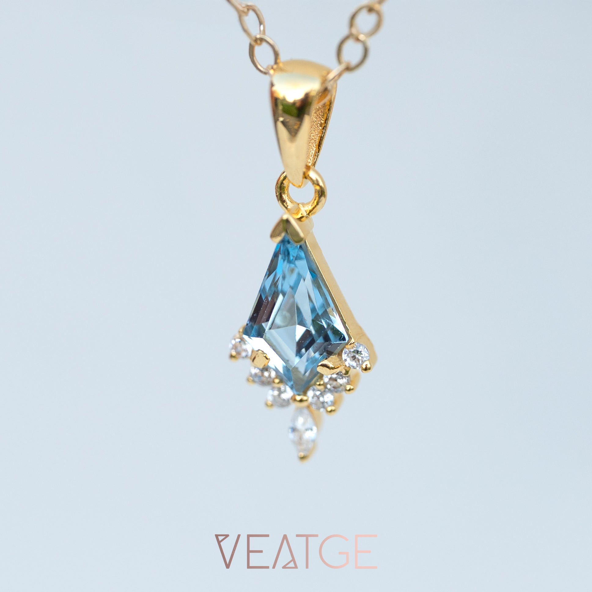 Aquamarine Kite Necklace gold