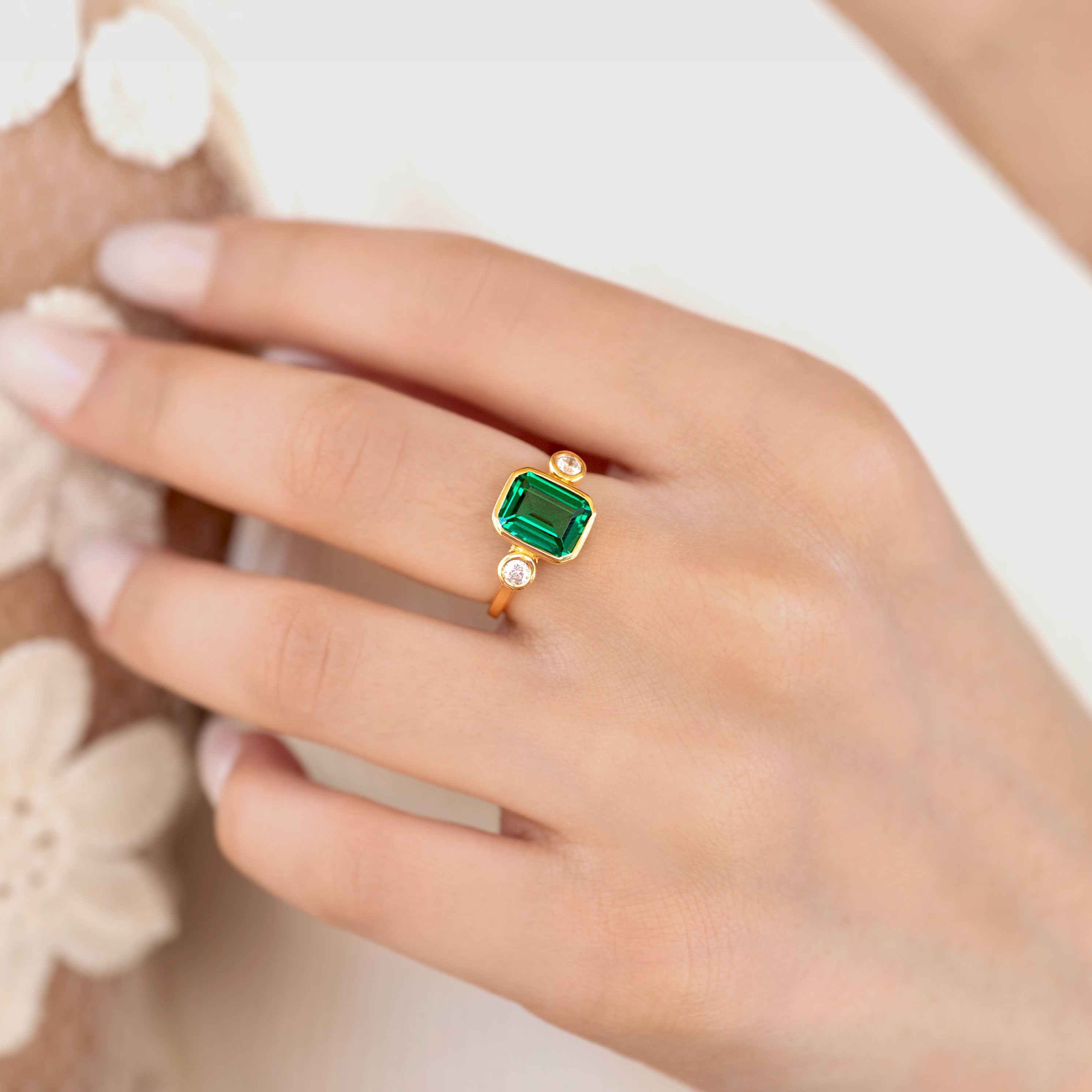 Emerald Statement Ring - Aspen