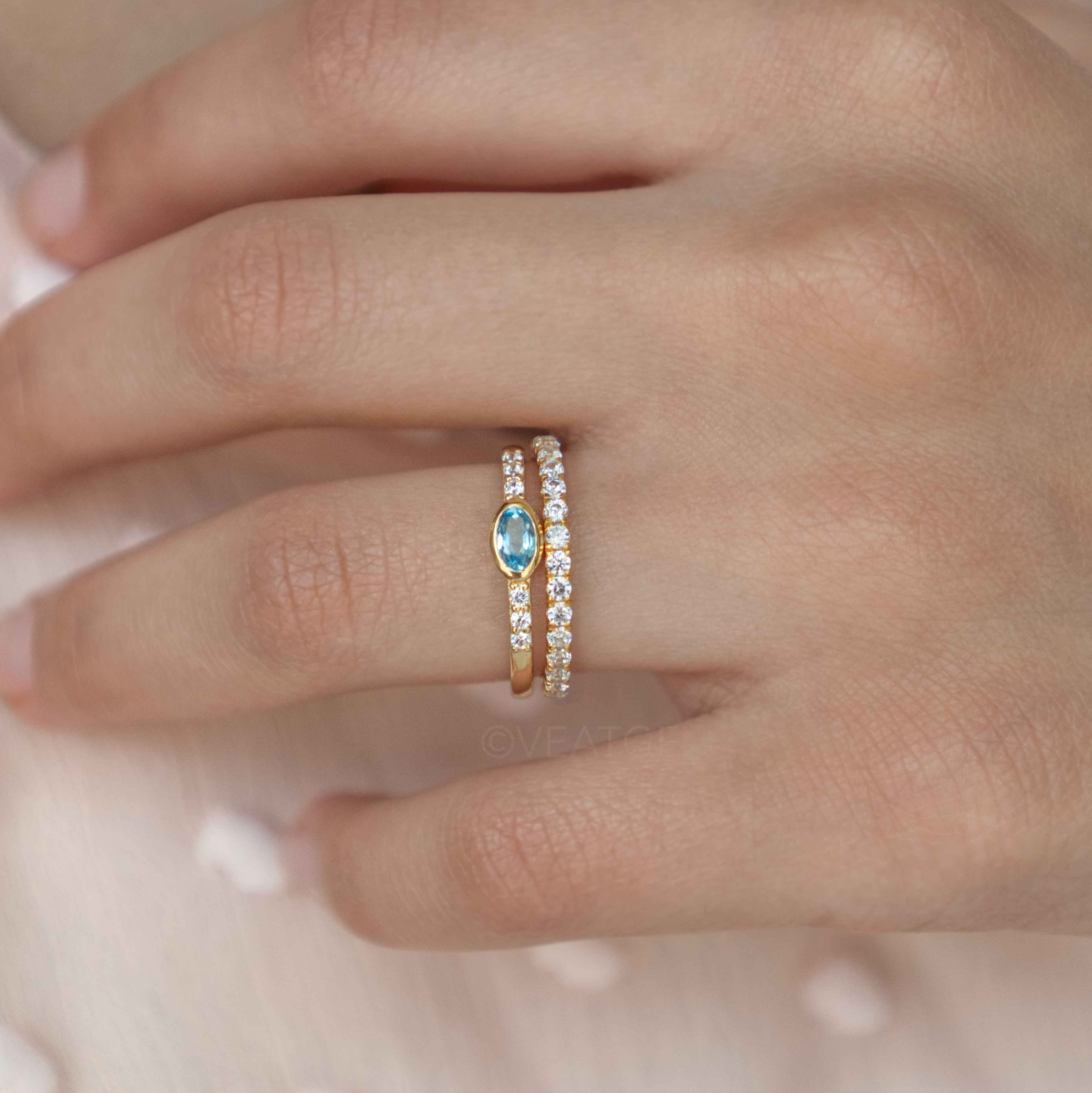 December Birthstone - Swiss Blue Topaz Band Ring VEATGE