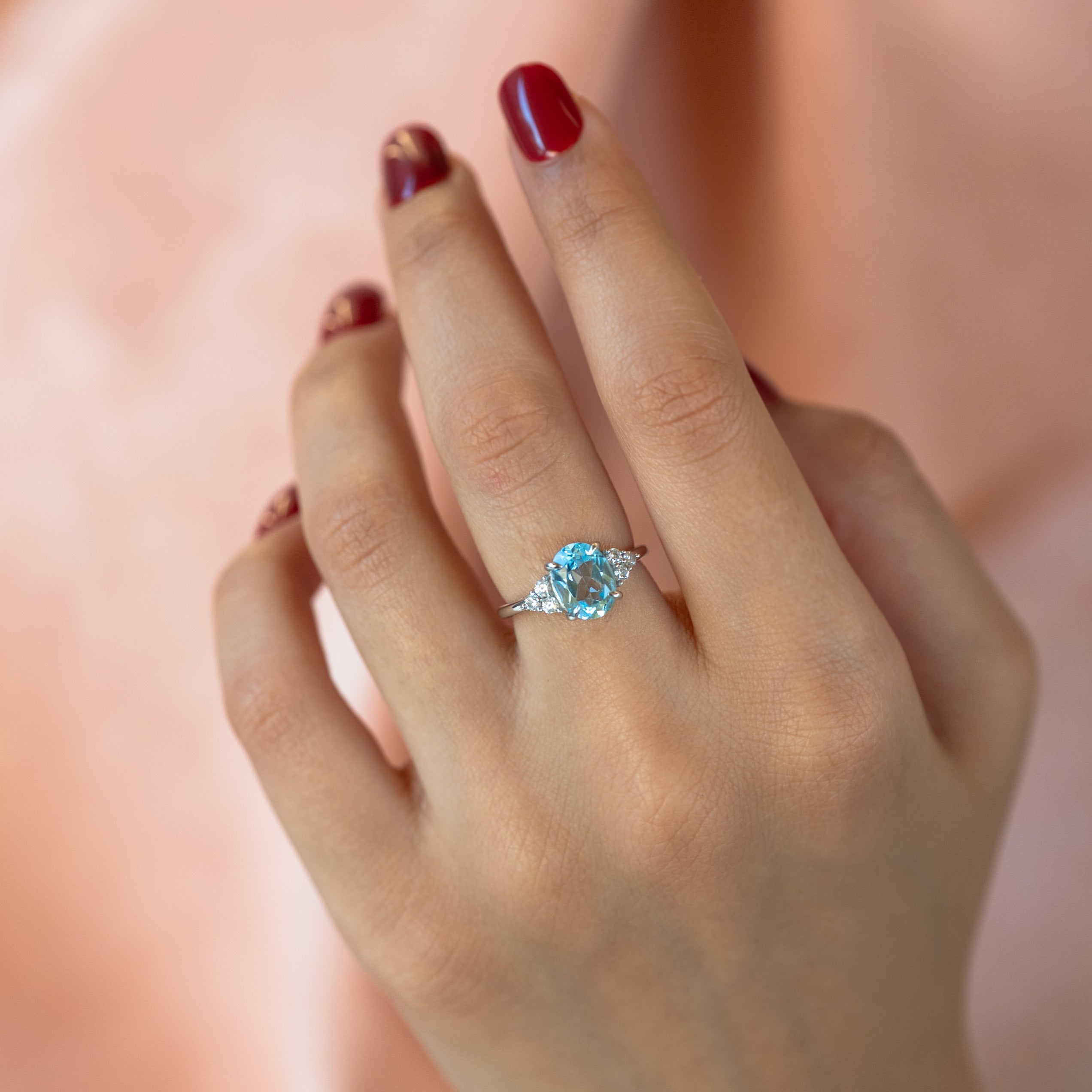 Blue Topaz Ring - Fleur