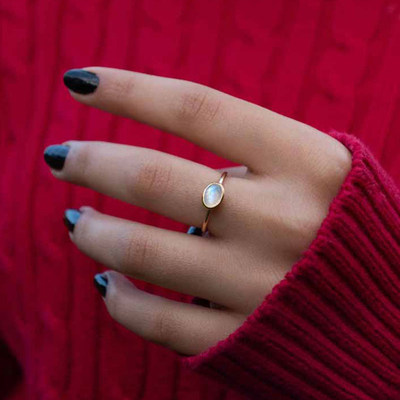 Dainty Moonstone Ring Buttercup ring Veatge