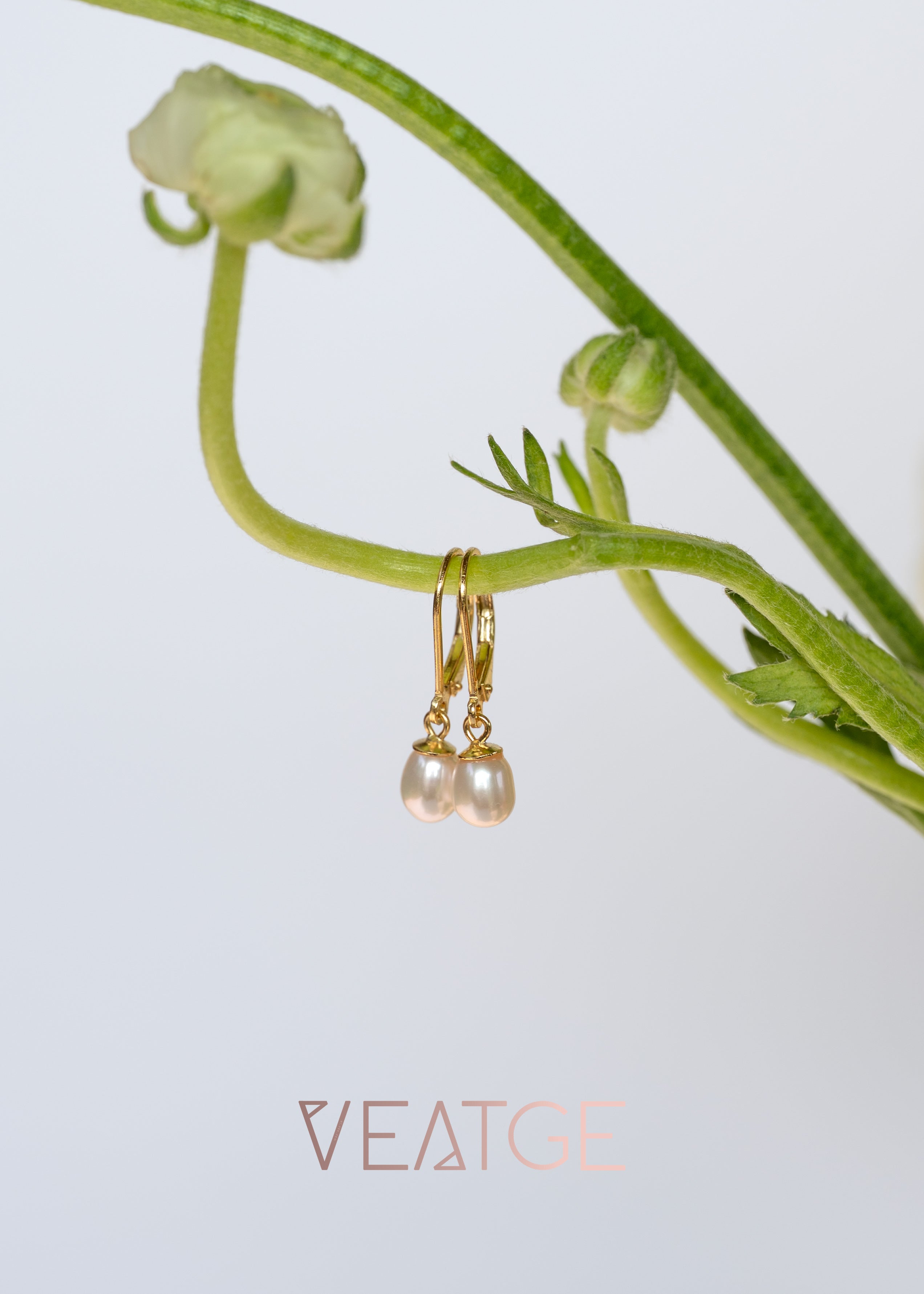 Pearl Teardrop Earrings