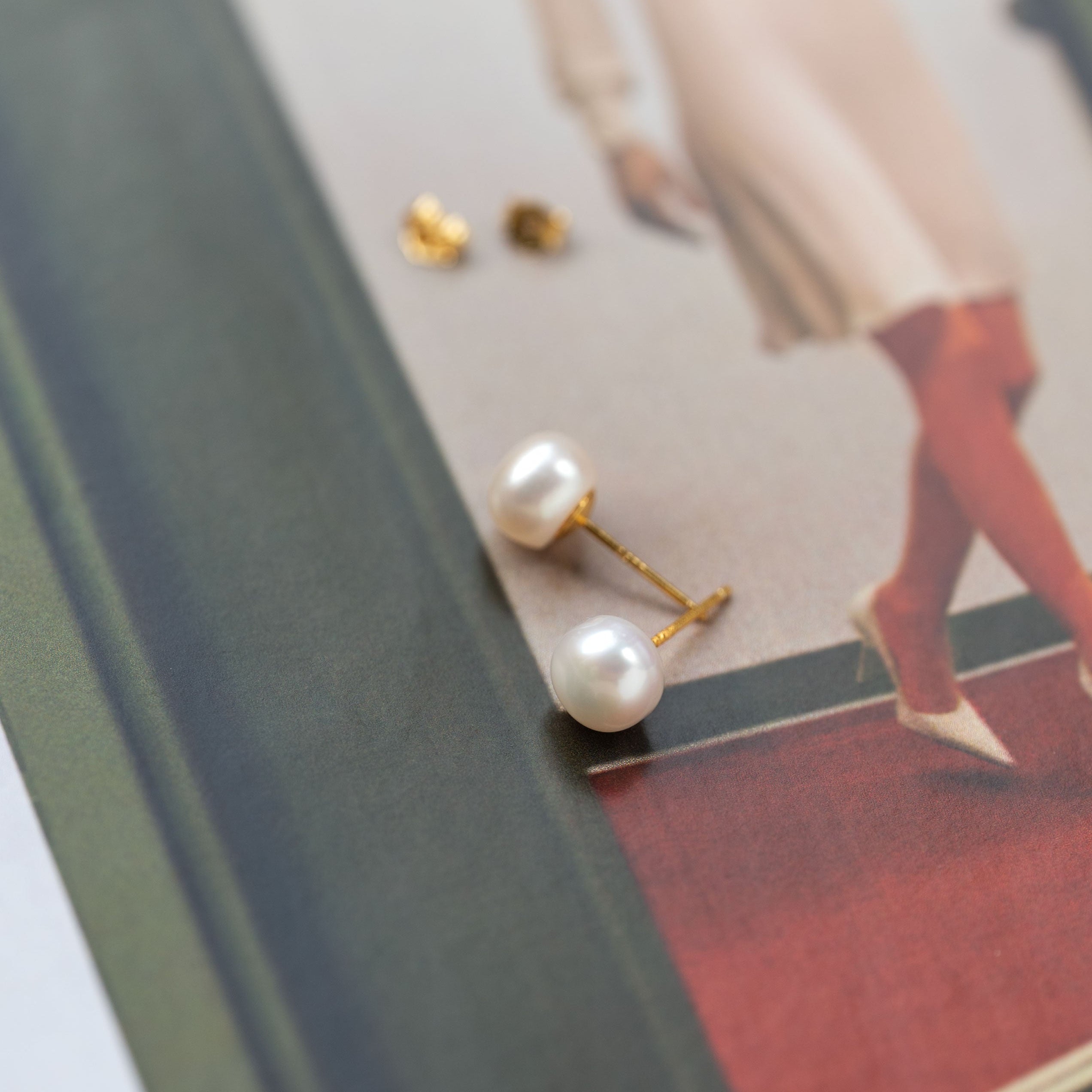Pearl Stud Earrings - Gold Vermeil