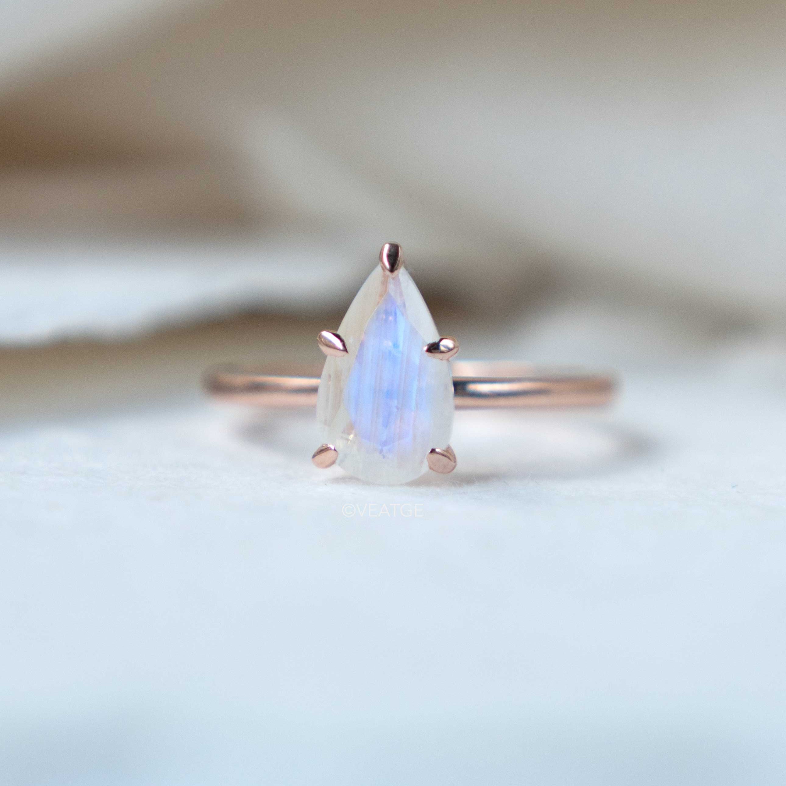 Pear Moonstone Ring, Natural Gemstone Rainbow Moonstone Ring Minimalist Engagement Gifts for Women, June Birthstone Ring