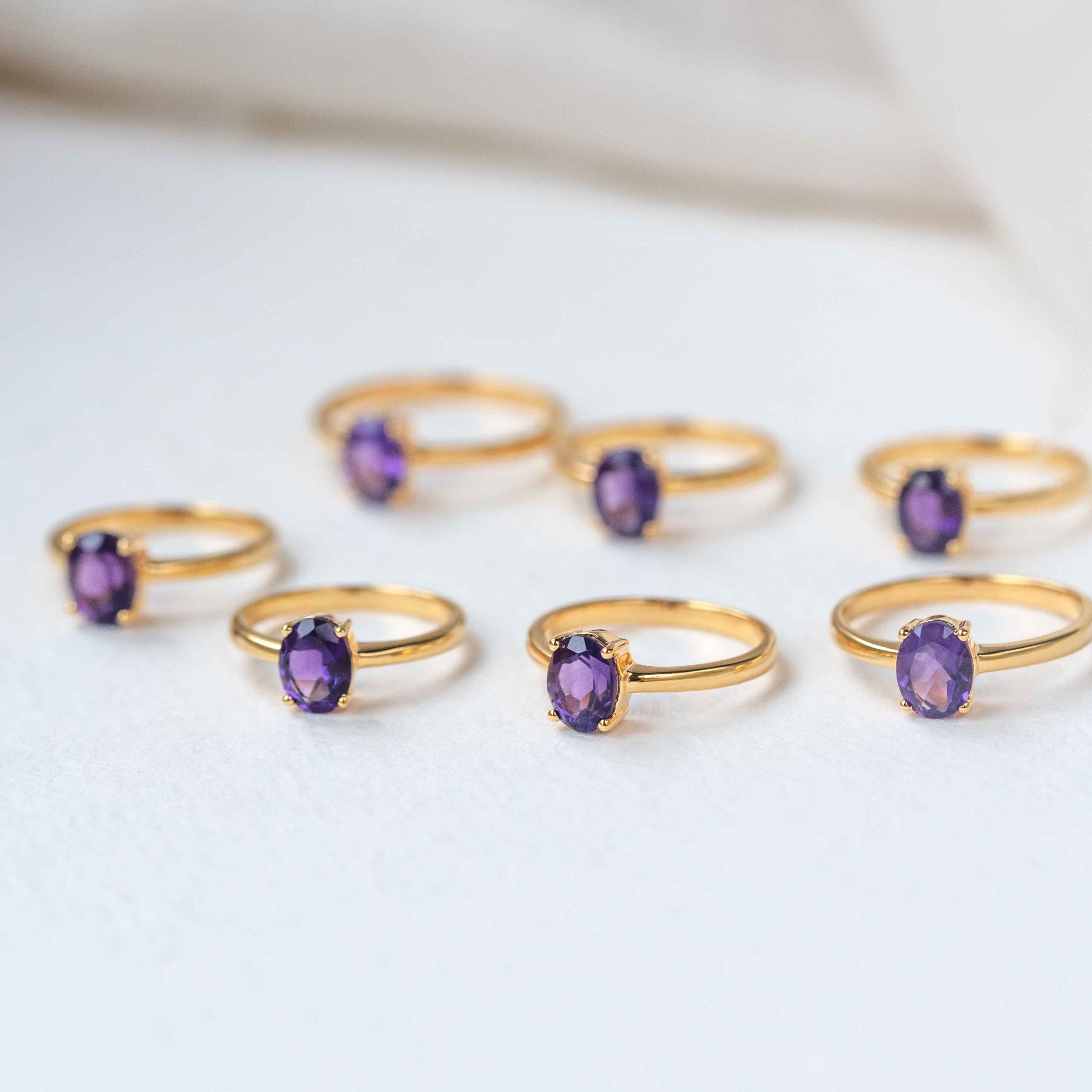 Signature Oval Dark Amethyst Ring Gold