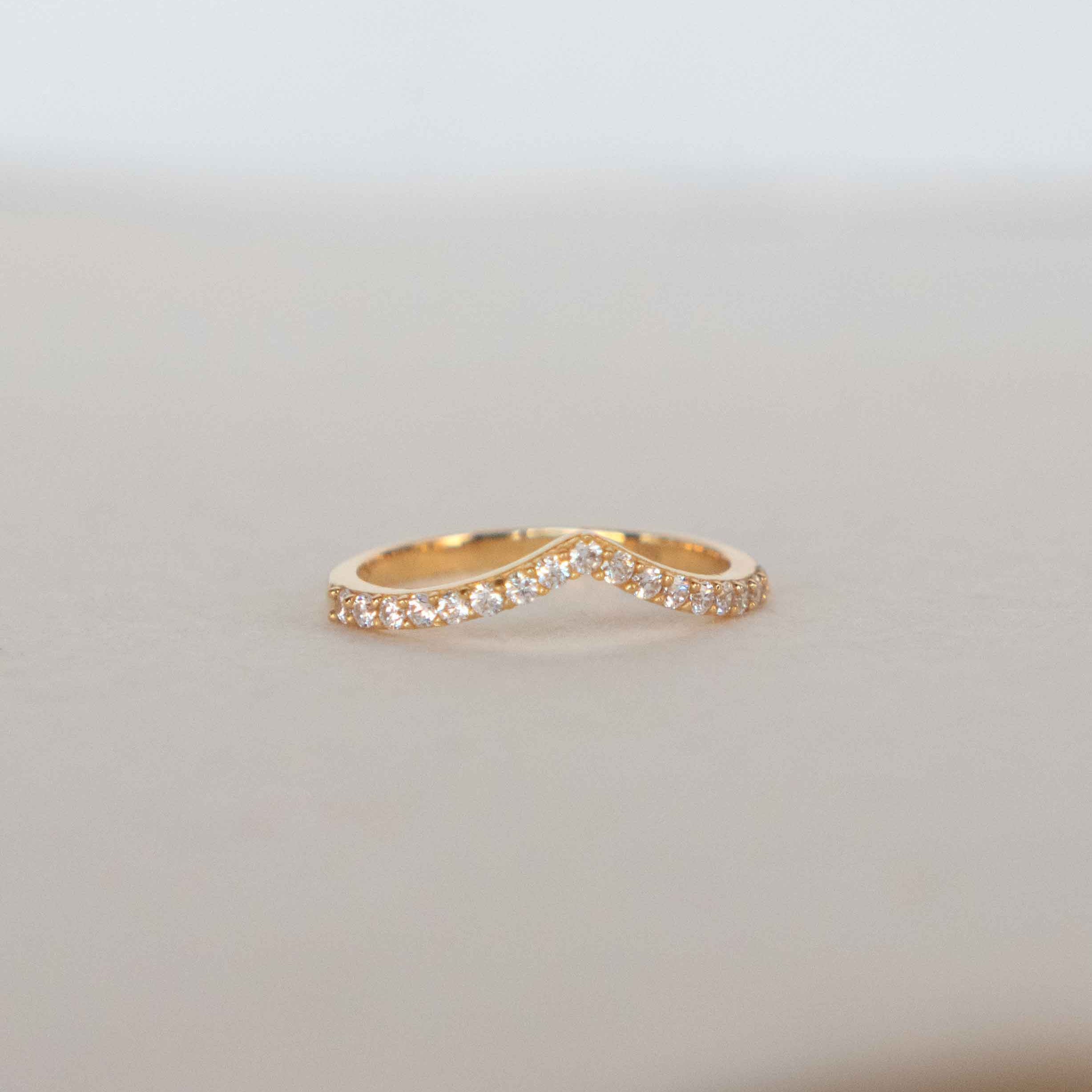 Petit Diamond Peak Ring