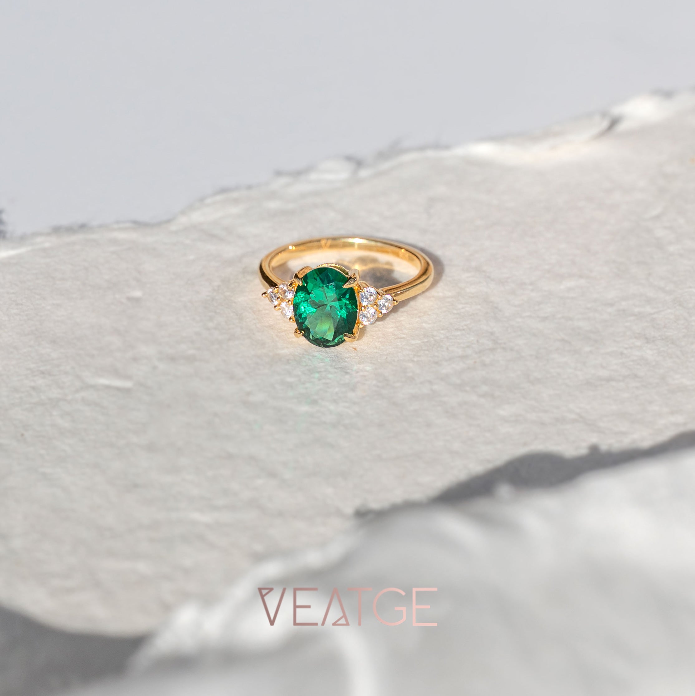 Emerald Ring Gold - Fleur