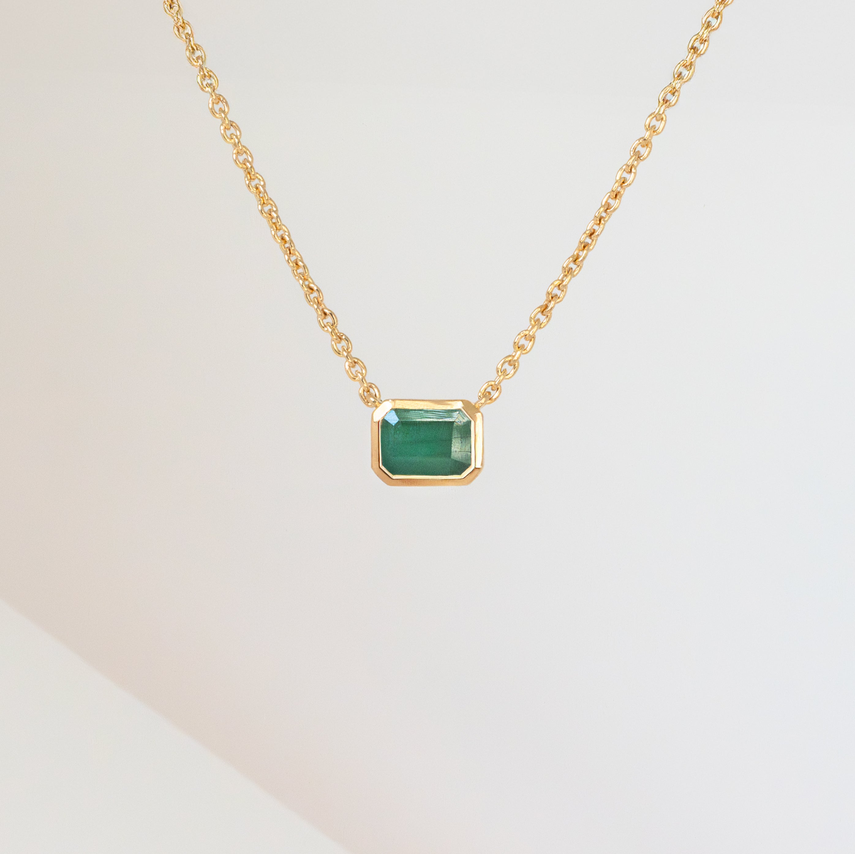 Emerald Necklace Emerald Cut 1 CT.
