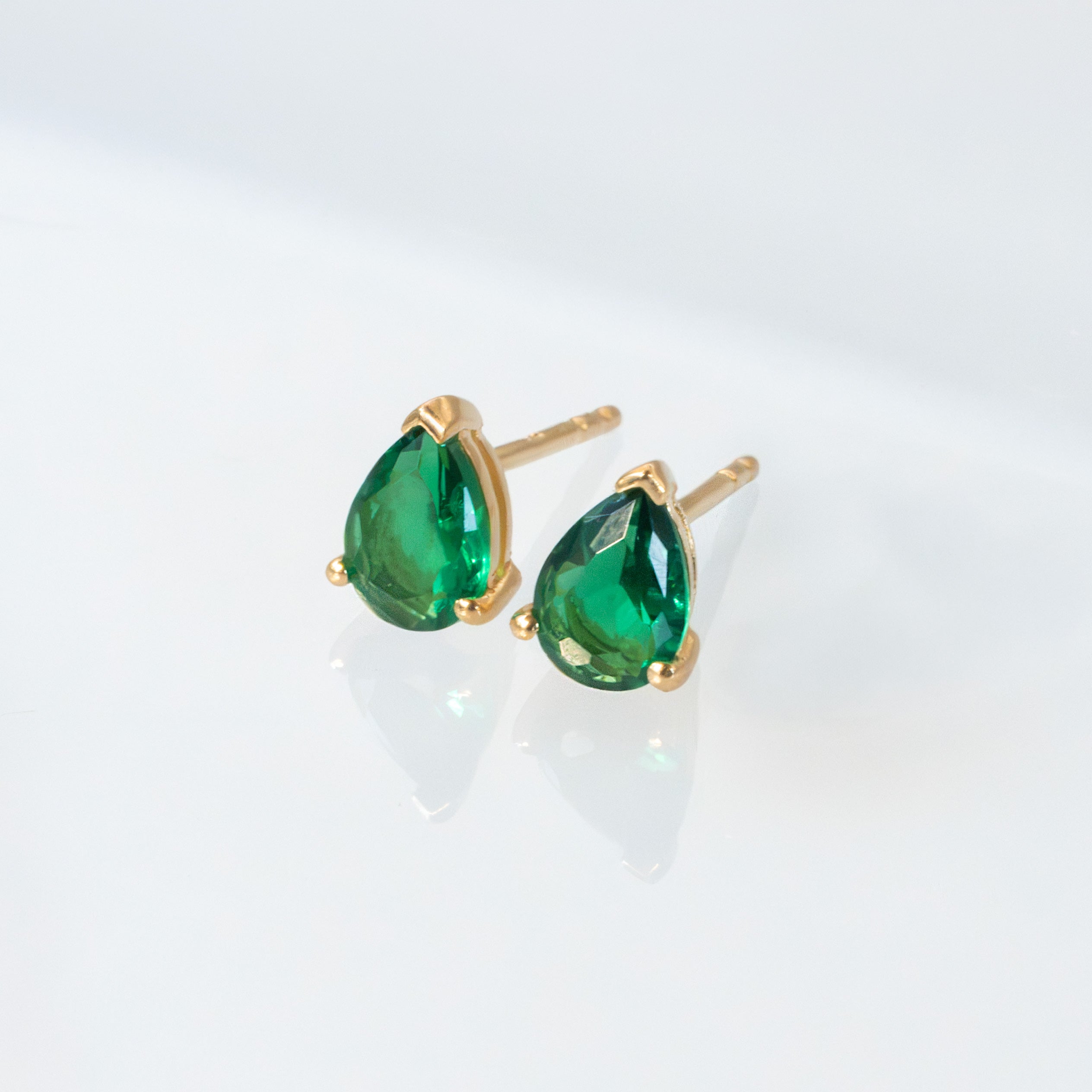 Green Emerald Pear Shaped Teardrop Earrings for Women May Birthstone Gifts for Girls