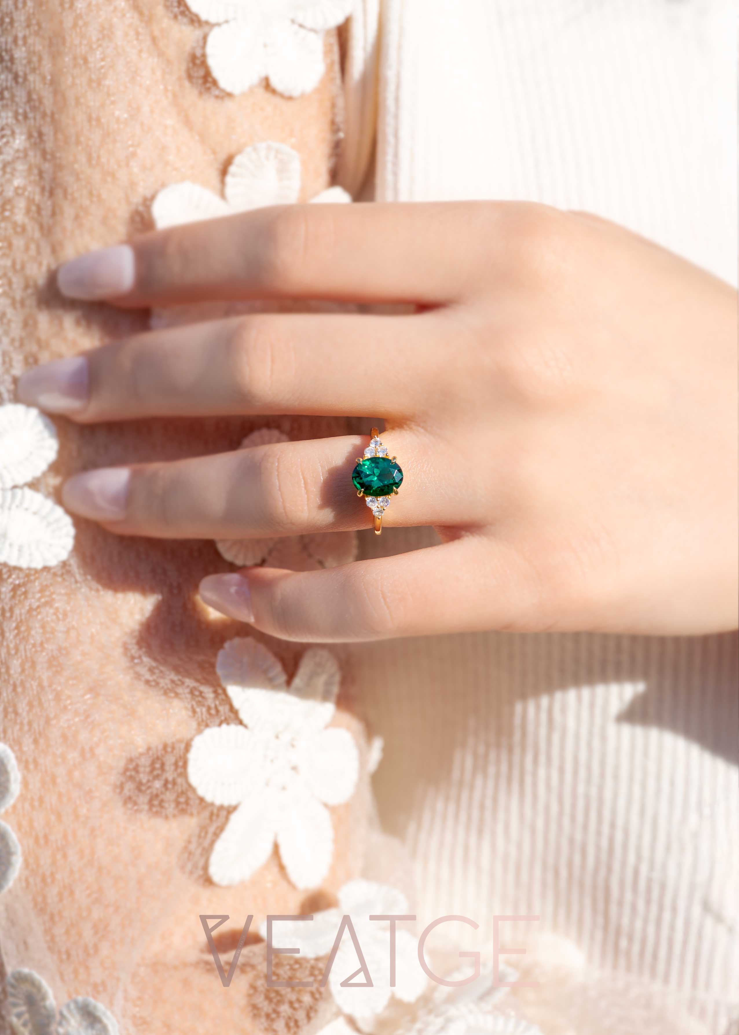 Emerald Ring Gold - Fleur