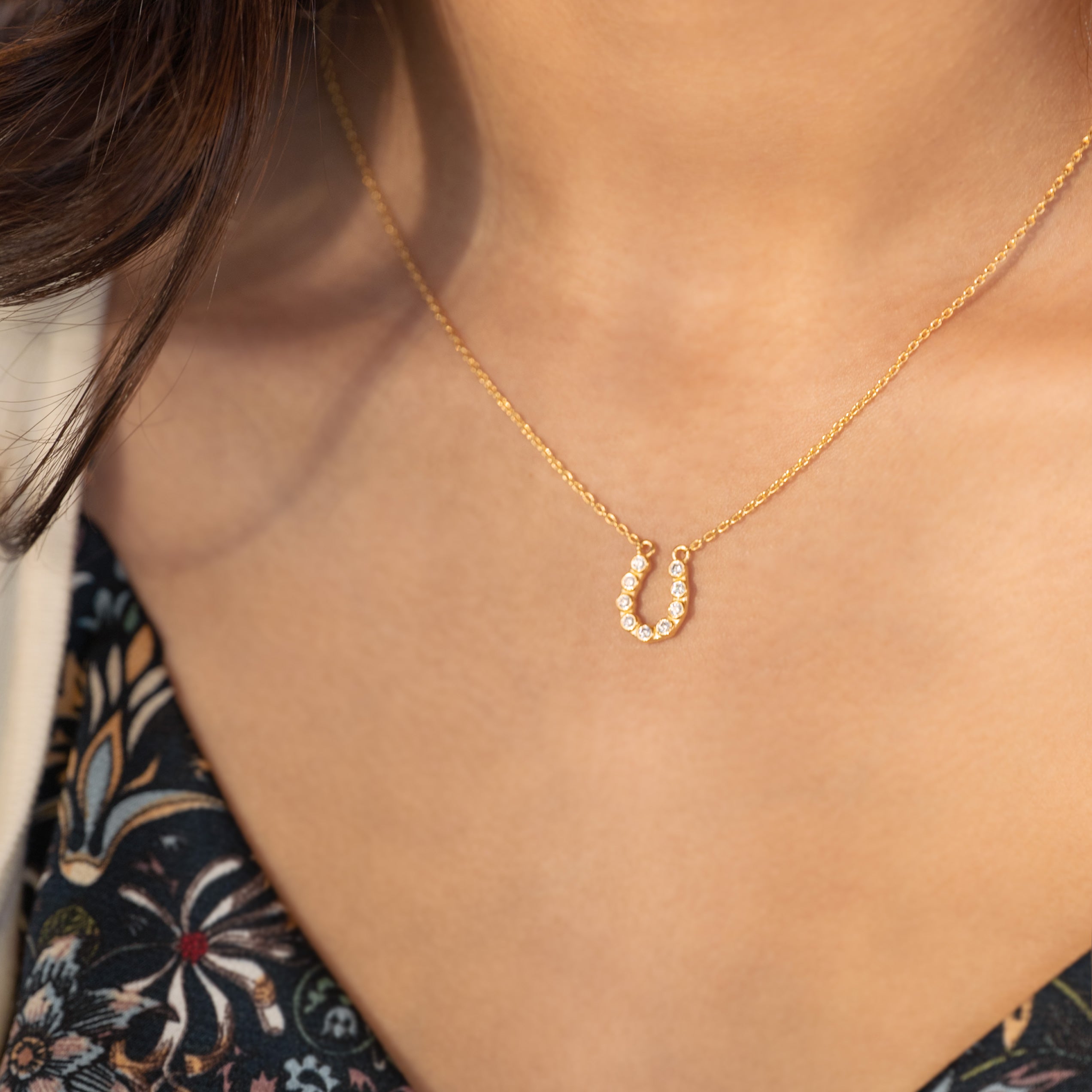 14K Gold Filled Horseshoe Necklace, Good Luck Charm, Dainty Minimalist Everyday Jewelry Gifts for Her, Graduation Gift, Gift for Girls