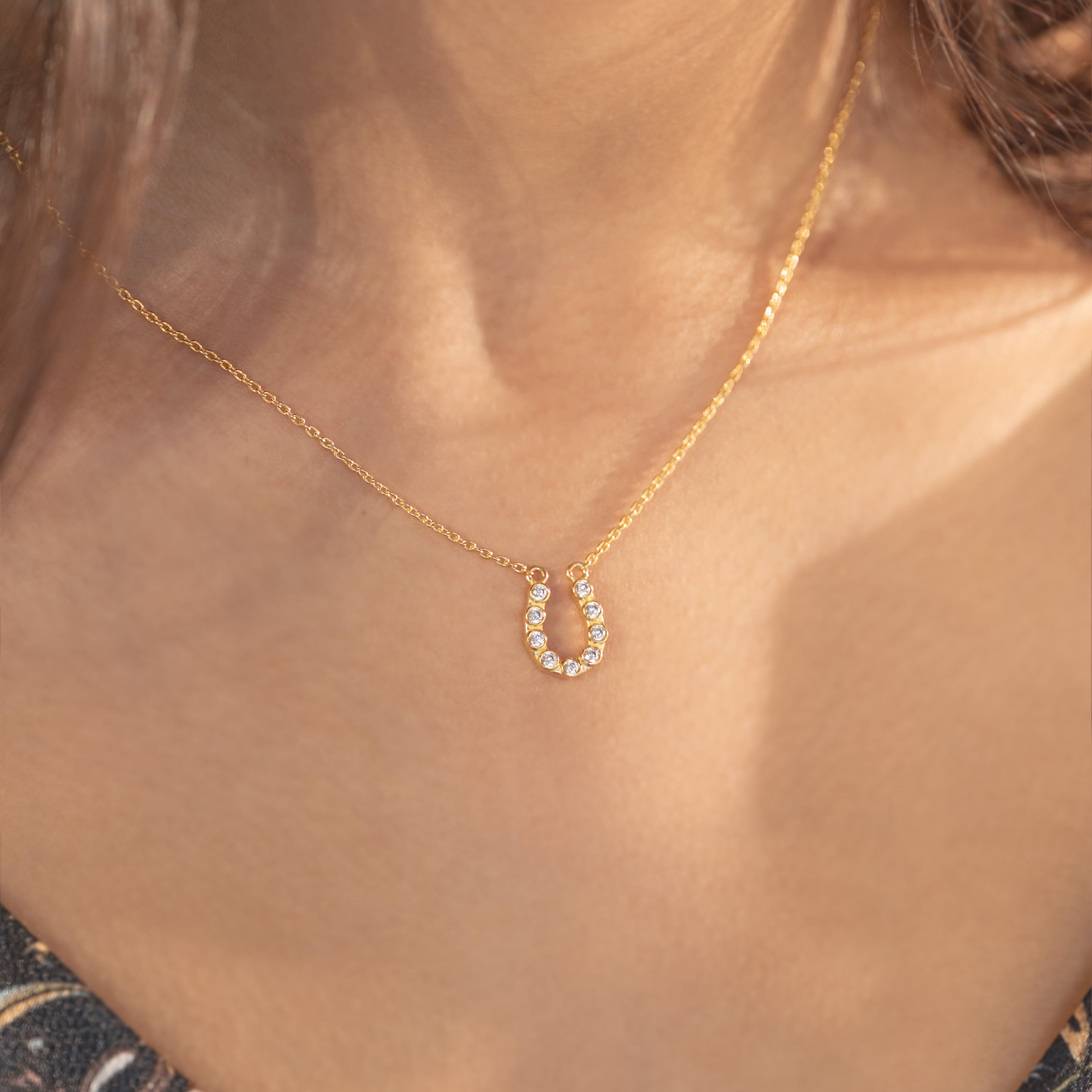 14K Gold Filled Horseshoe Necklace, Good Luck Charm, Dainty Minimalist Everyday Jewelry Gifts for Her, Graduation Gift, Gift for Girls