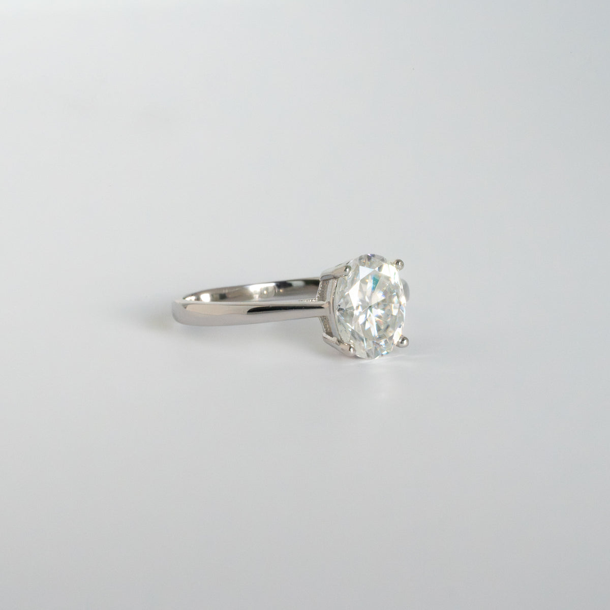 Moissanite Ring Oval Cut 2ct