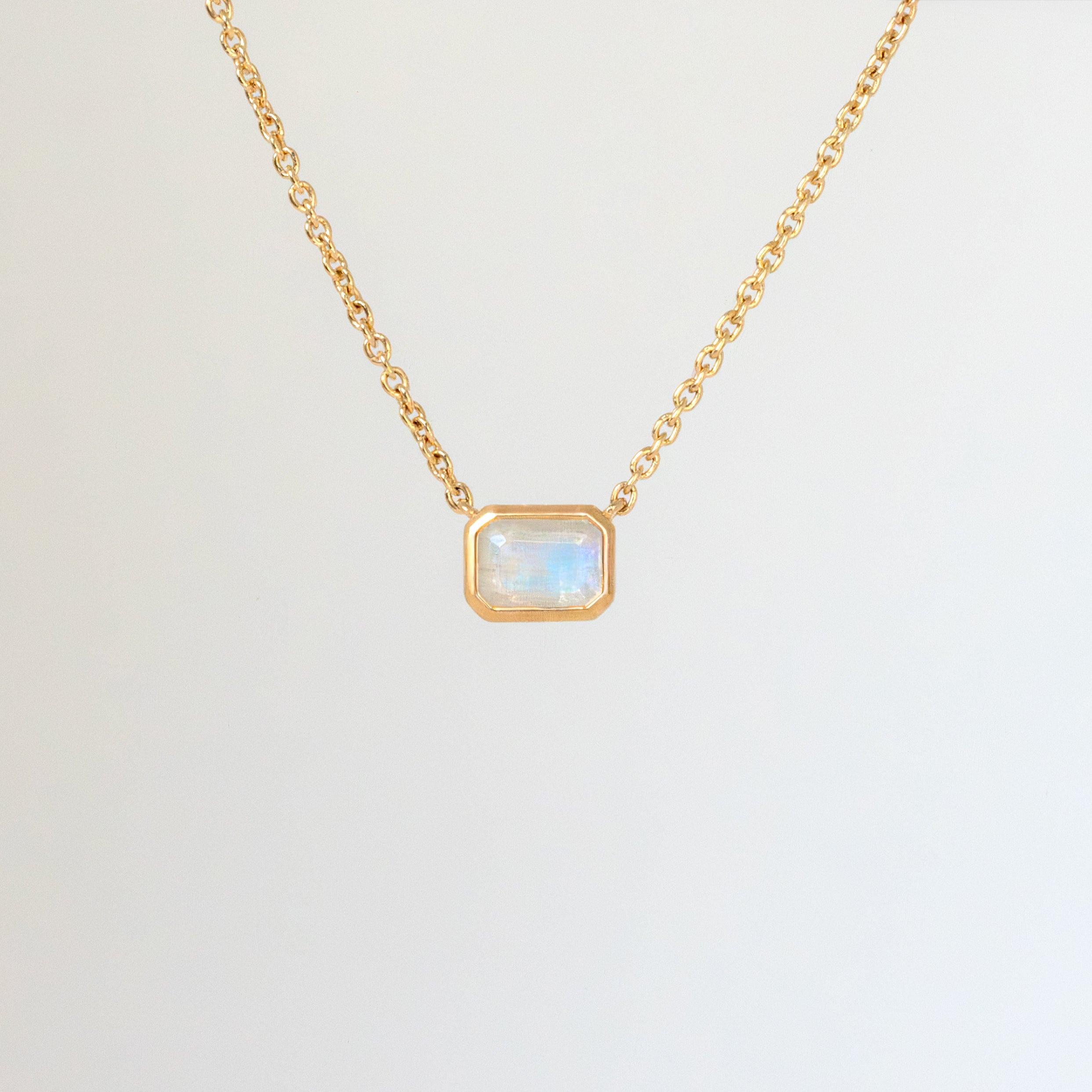 Moonstone Necklace - Structure