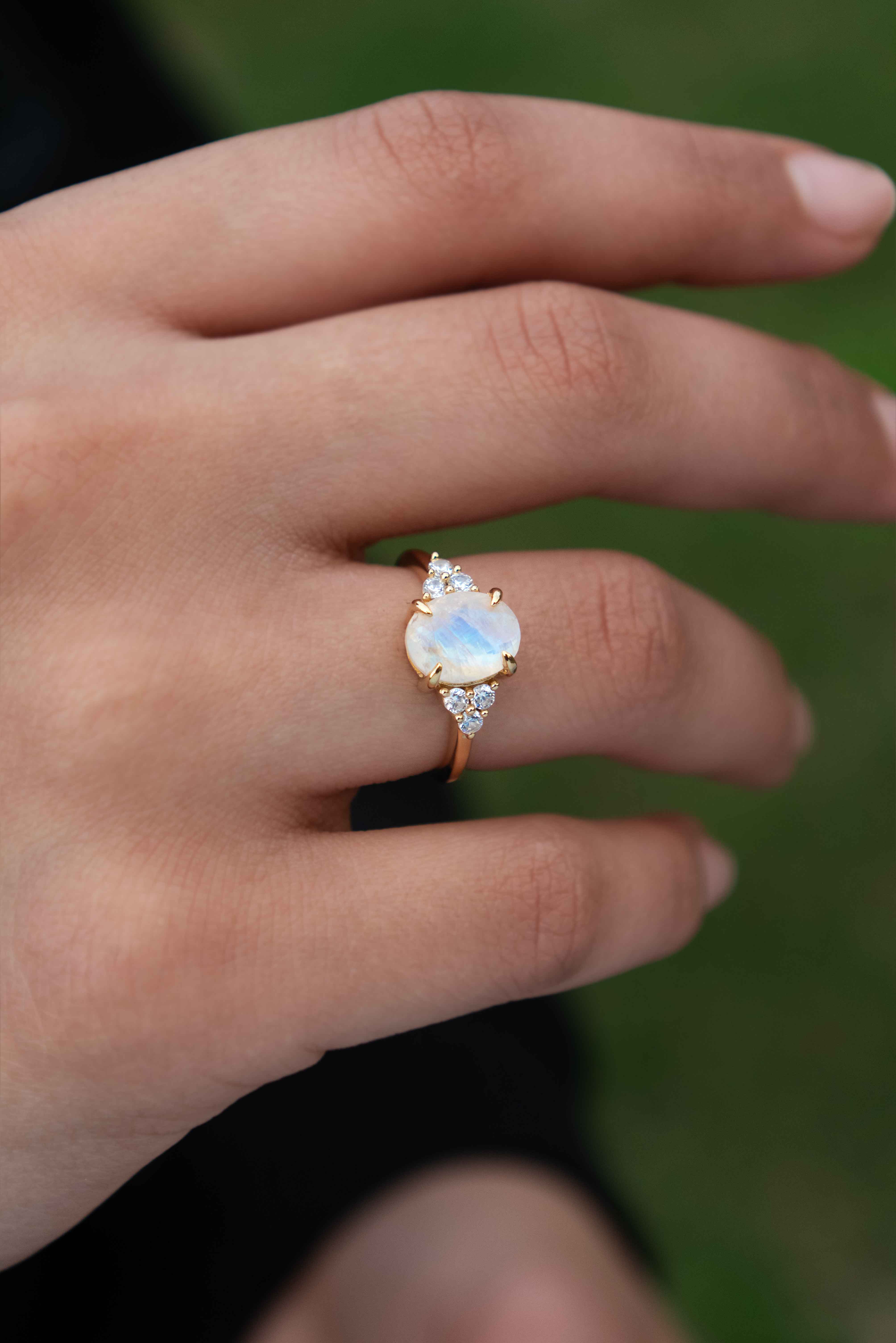 Moonstone Ring - Fleur