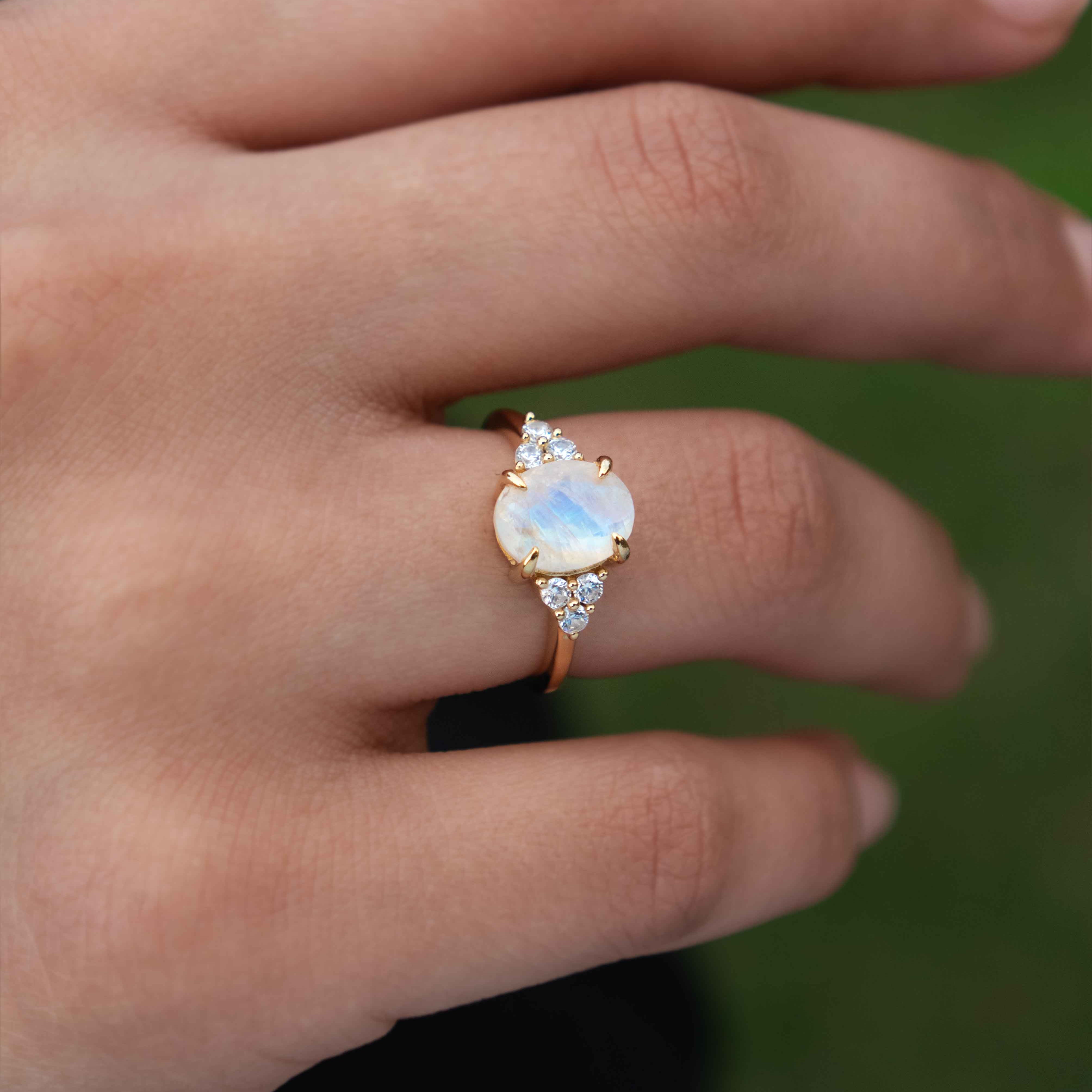 Moonstone Ring - Fleur