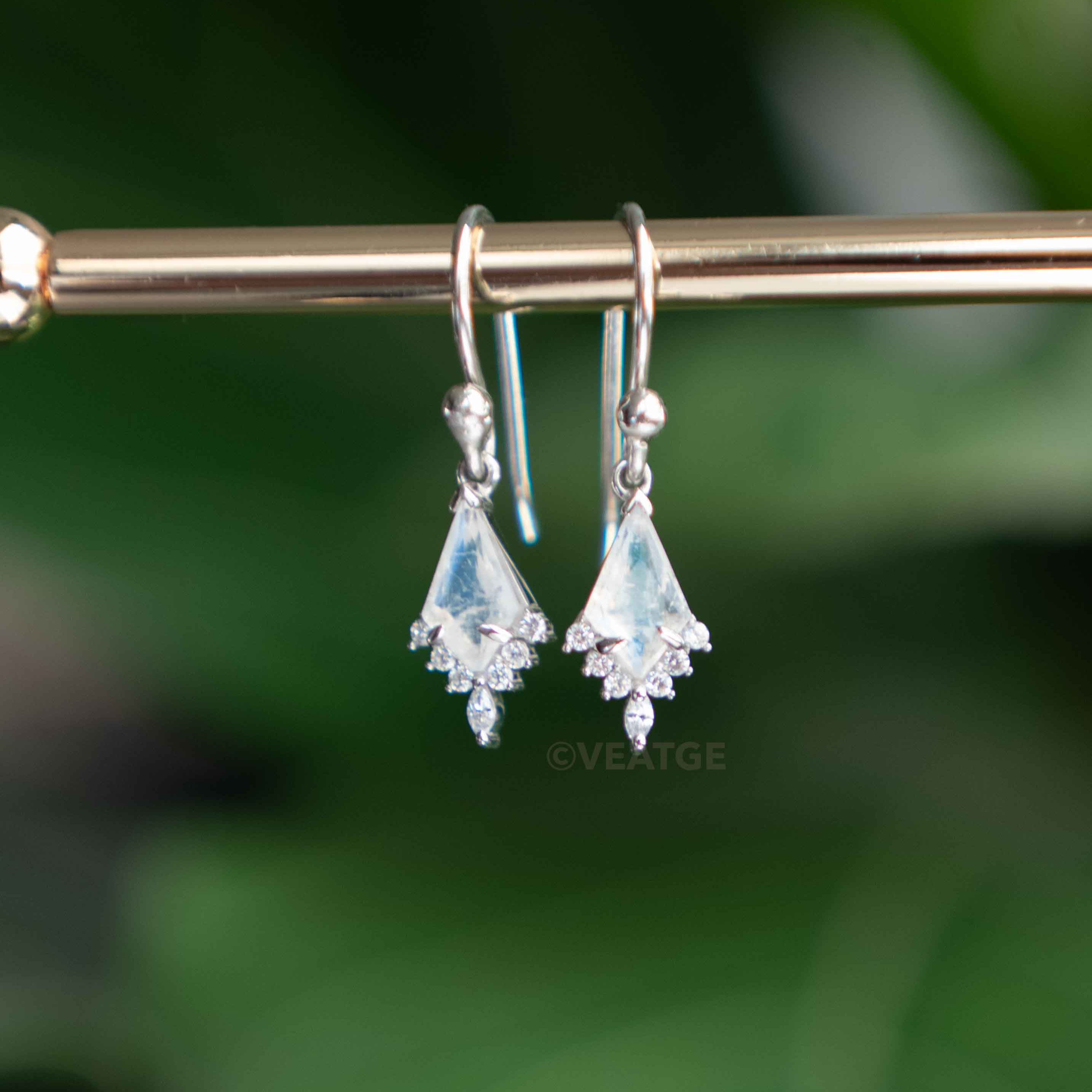 Moonstone Kite Earrings by Veatge, 925 Sterling Silver Dangle Earrings Bridal, Wedding Earrings Moonstone, Gift for Wife, Mom Birthday Gift