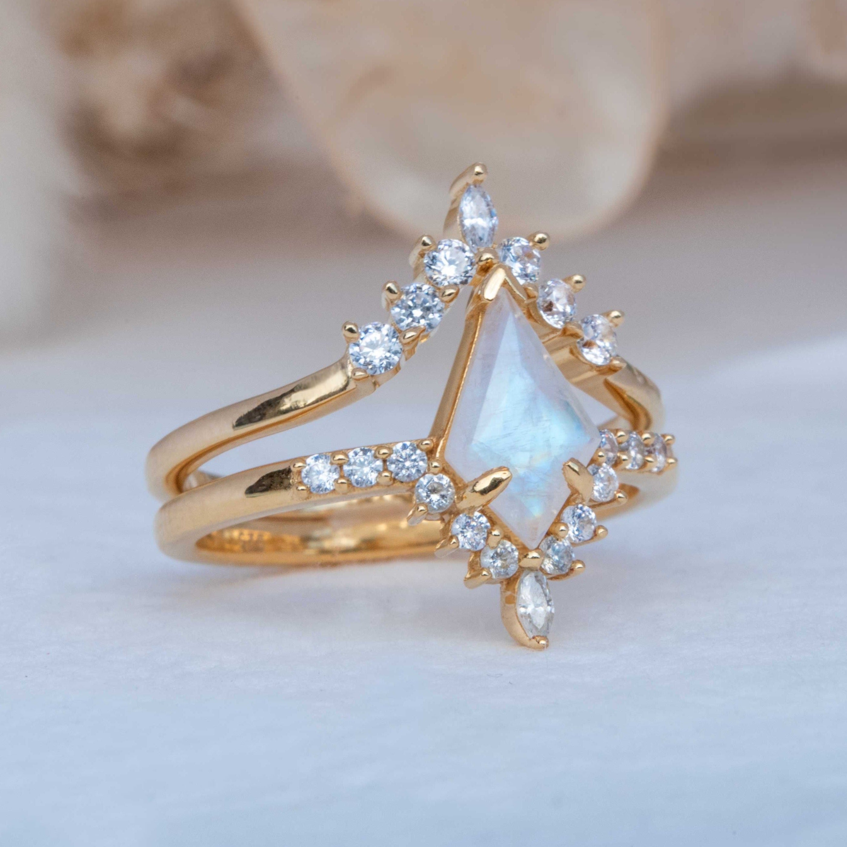 Zelda Moonstone Kite Ring Set Gold