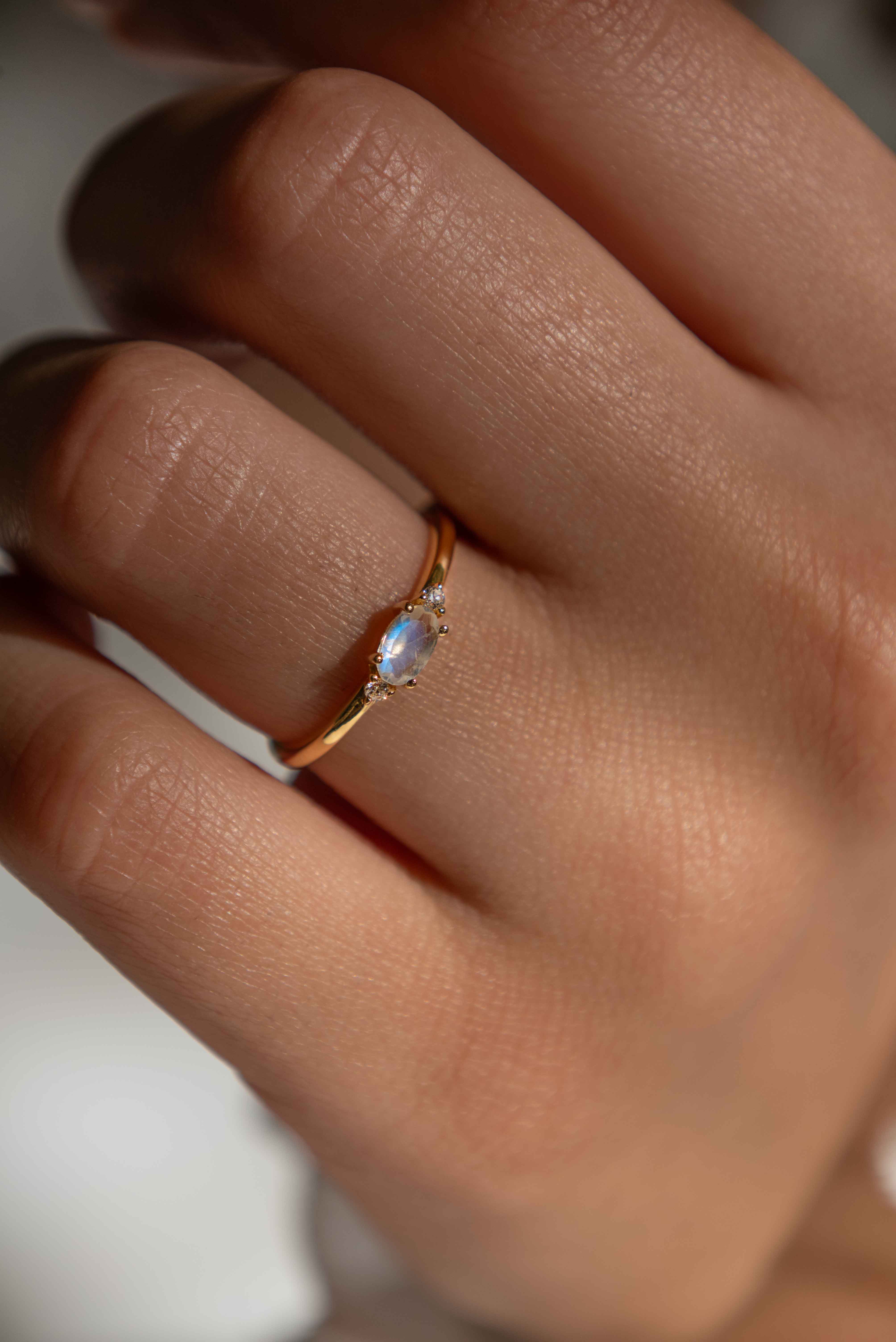 Moonstone Stacking Ring gold