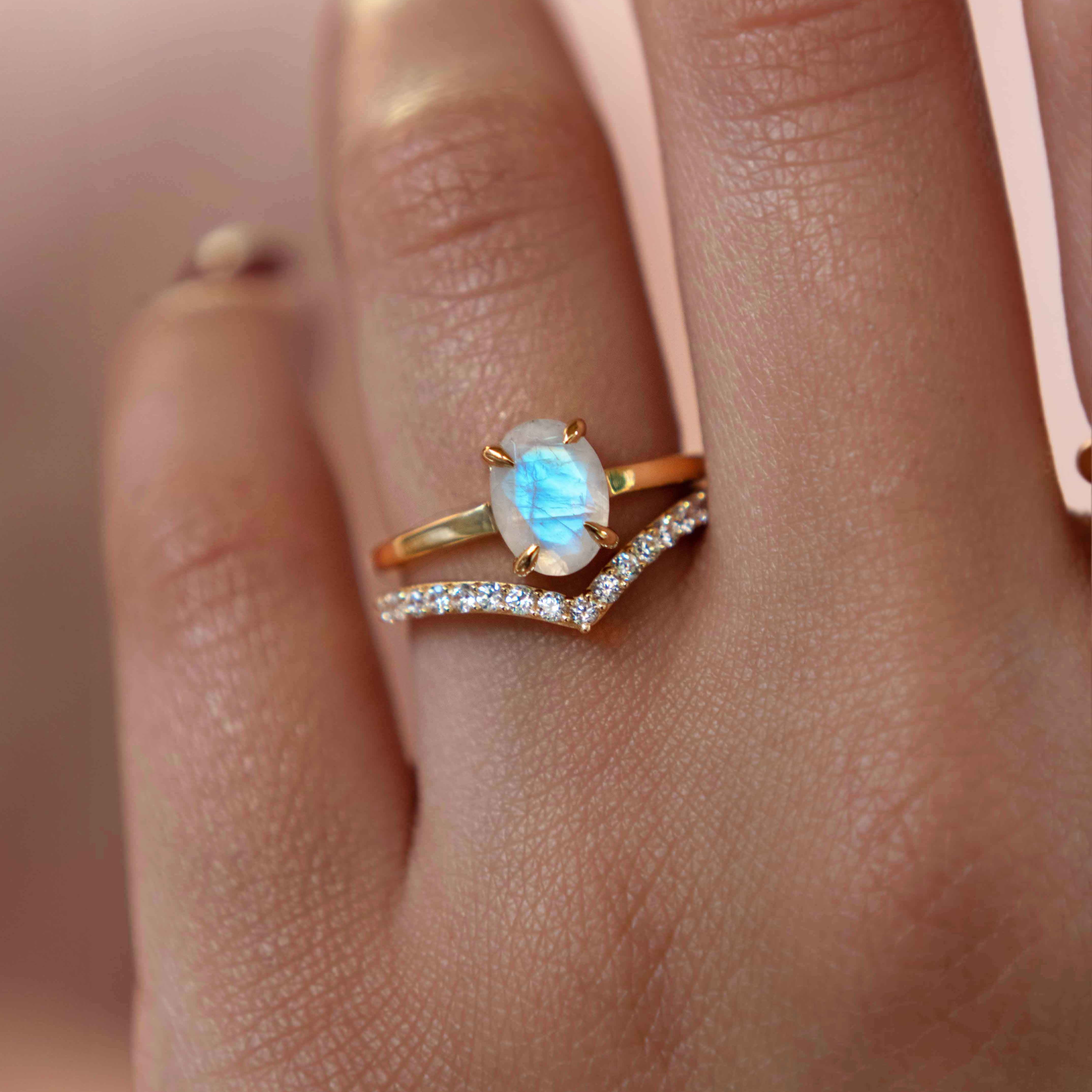 Petit Diamond Peak Ring