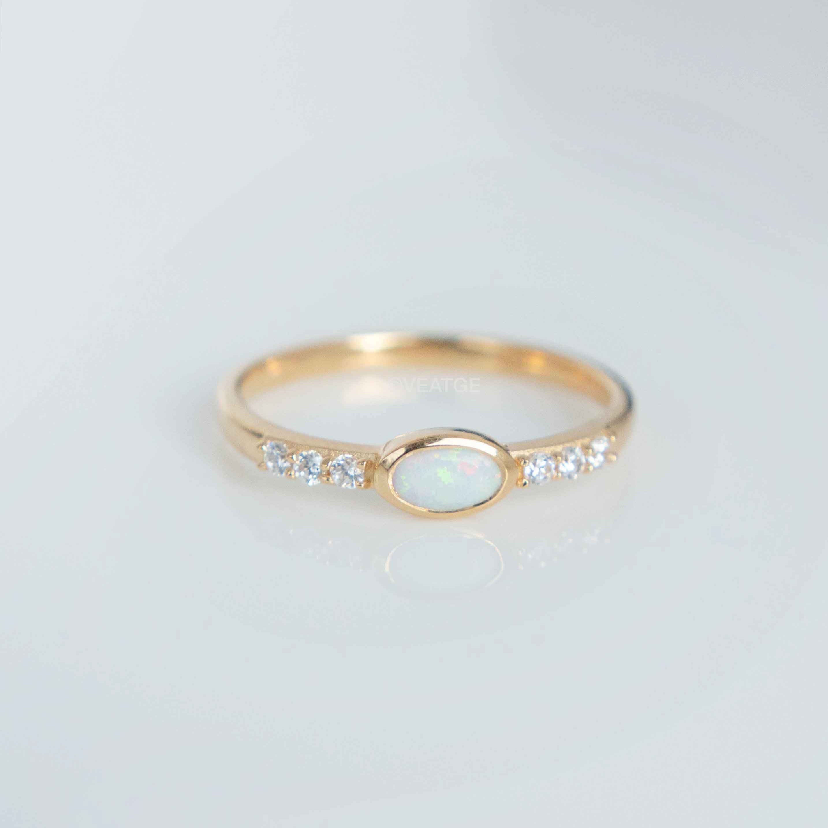 Opal stacking band ring gold VEATGE