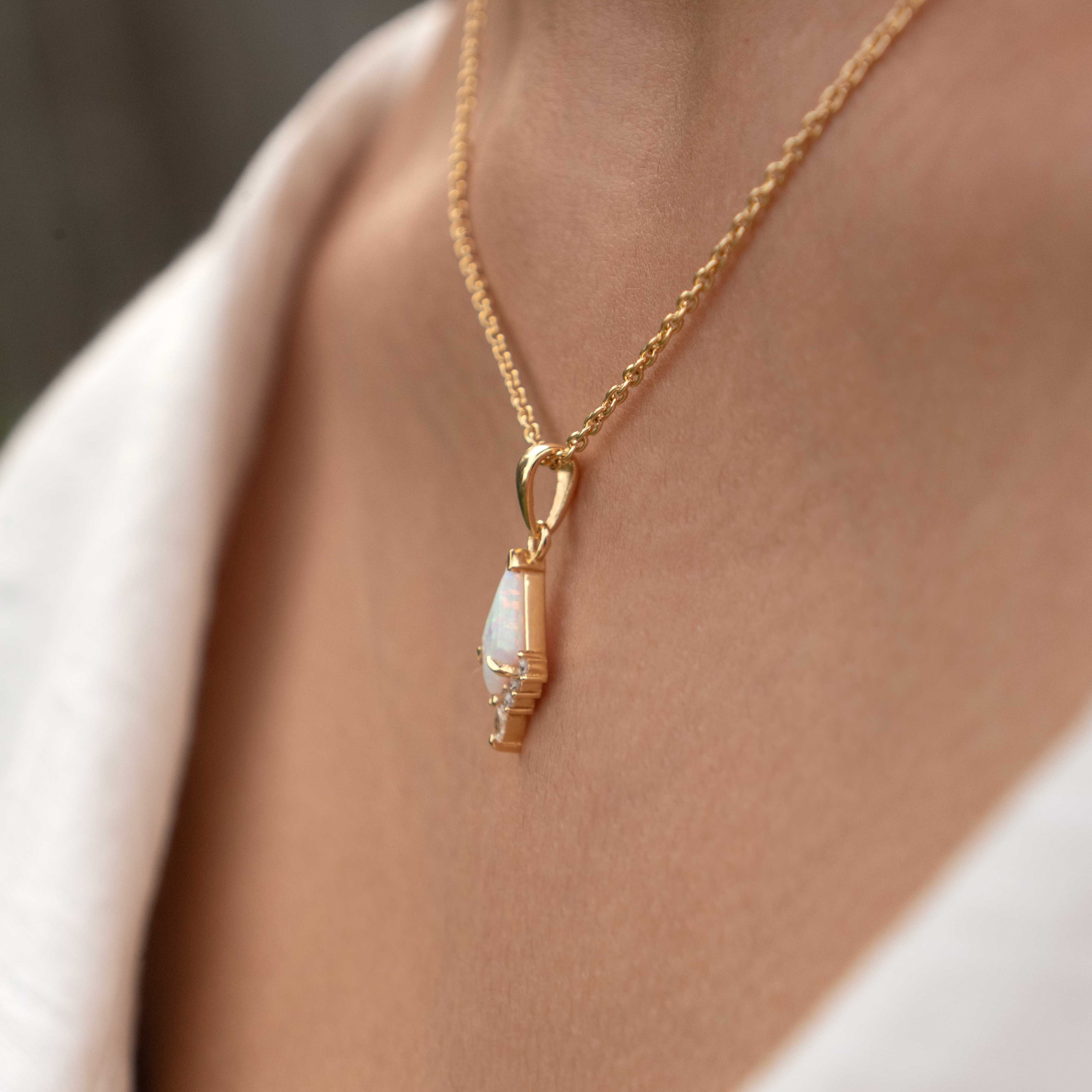Opal Necklace Gold