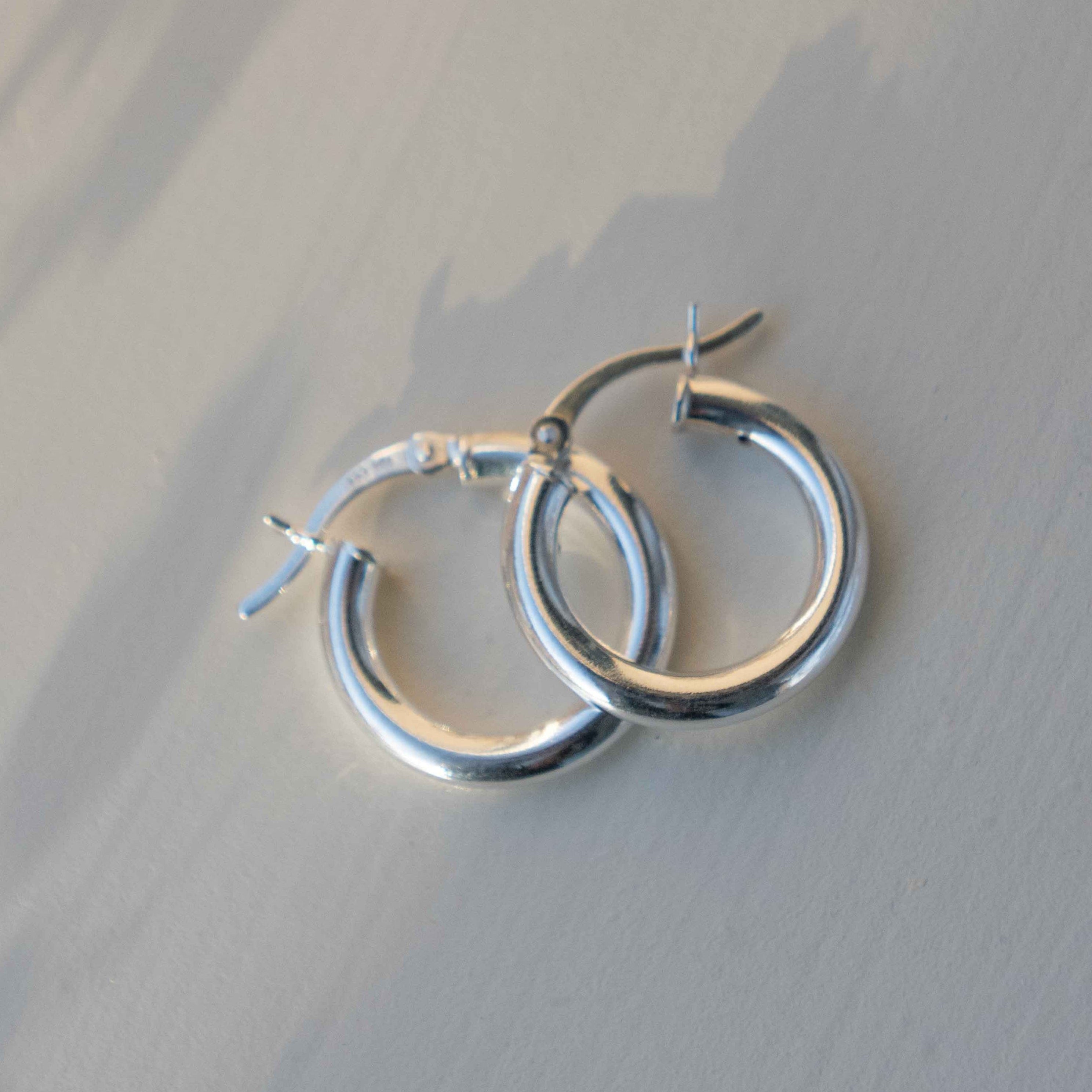 Petit Hoops - Silver