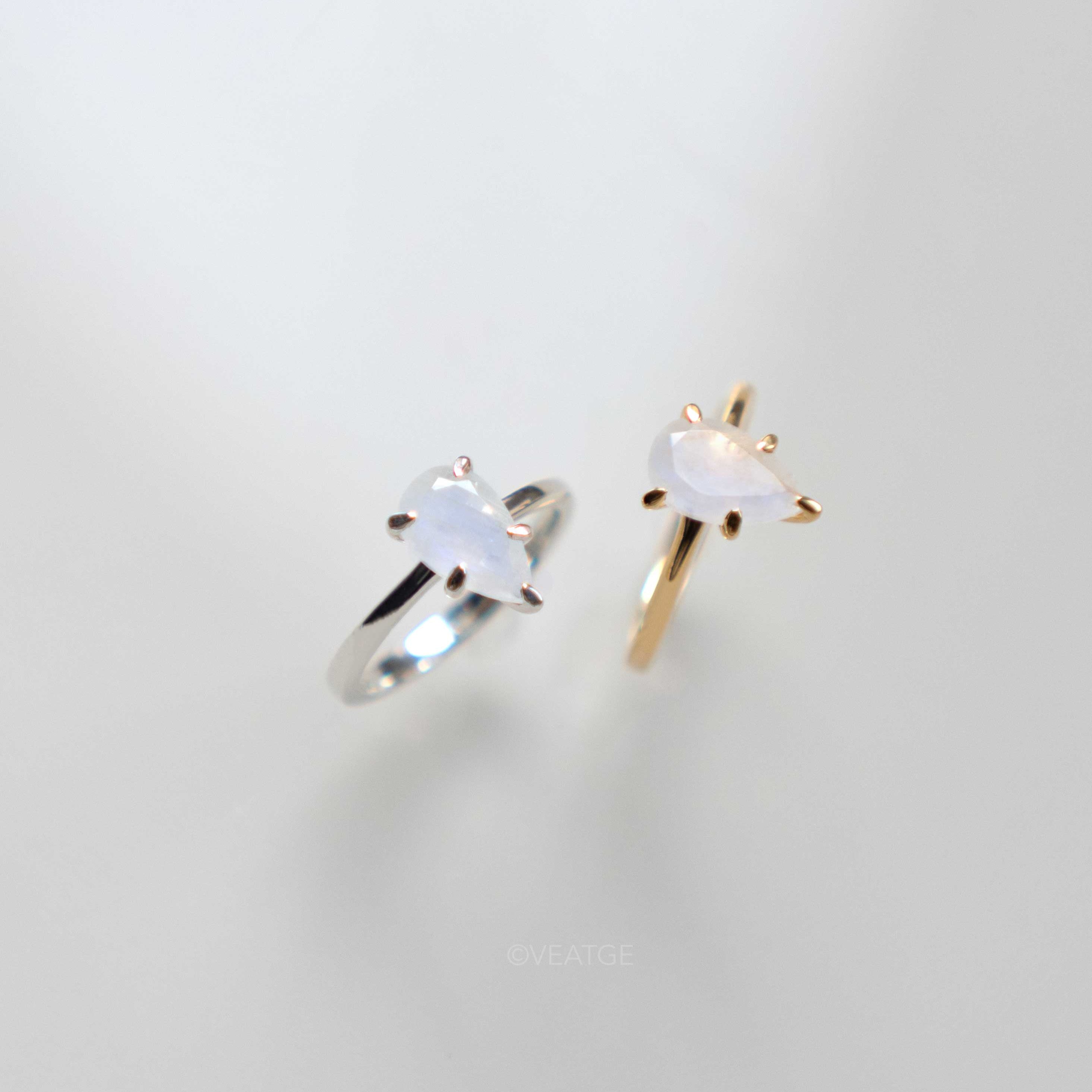 Pear Moonstone Ring, Natural Gemstone Rainbow Moonstone Ring Minimalist Engagement Gifts for Women, June Birthstone Ring