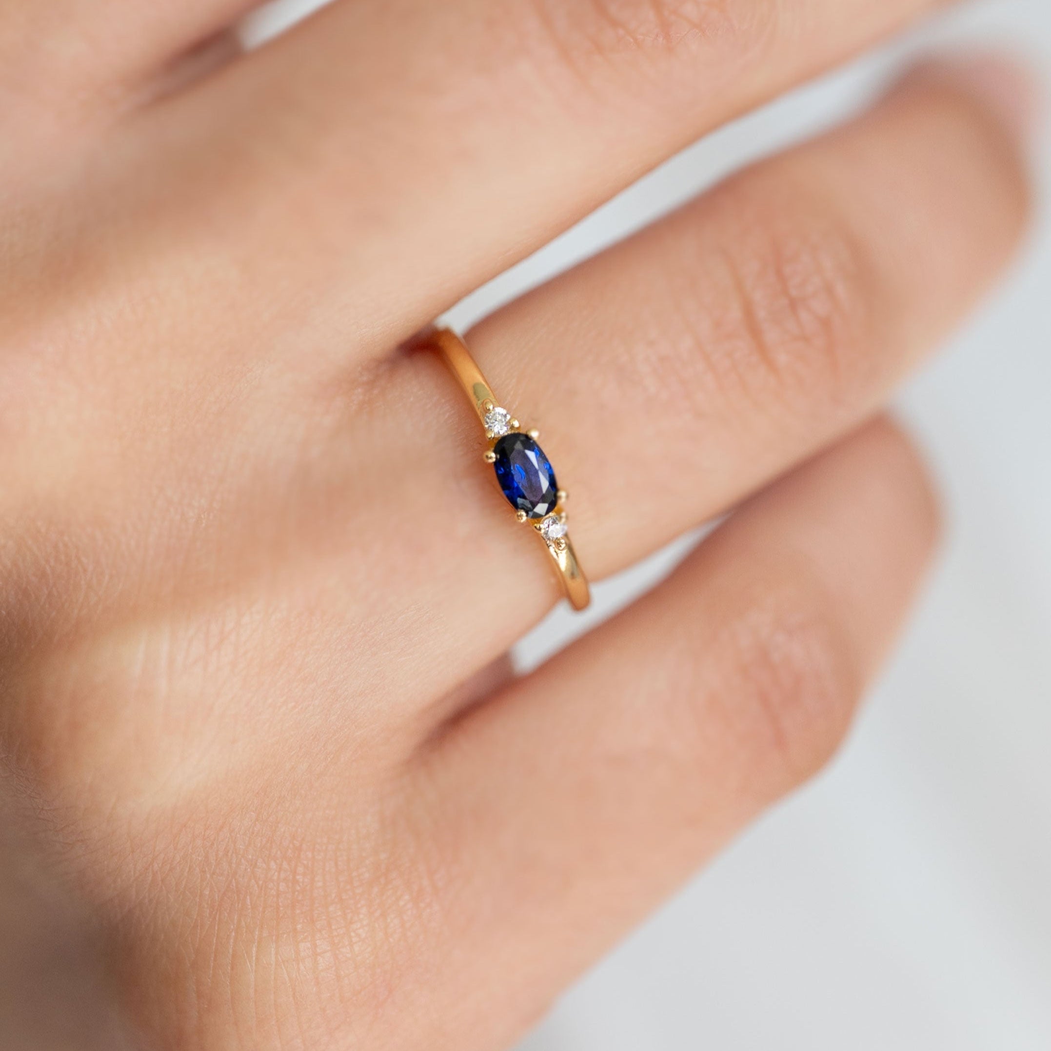 Sapphire Dainty Stacking ring gold
