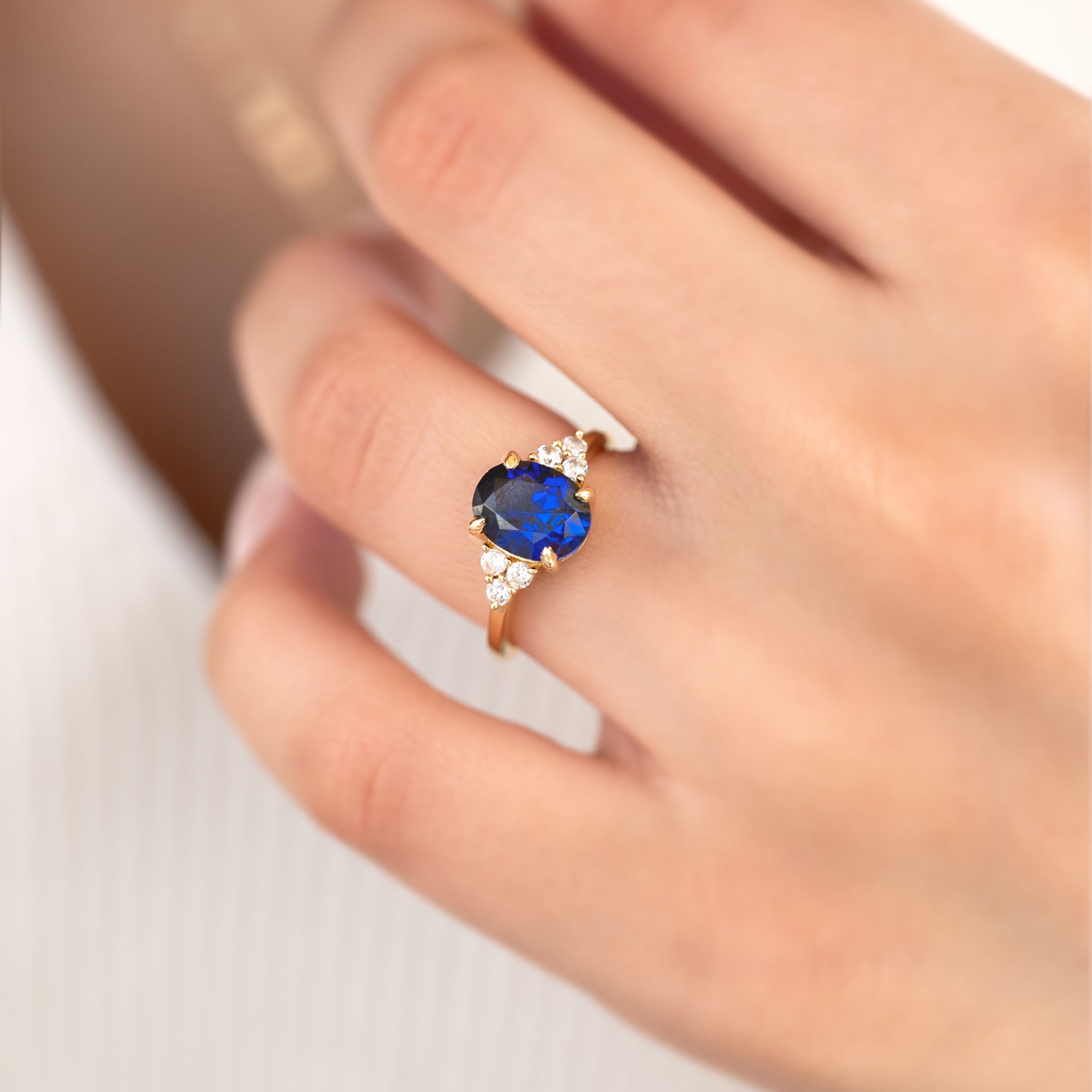 Sapphire Gold Ring - Fleur