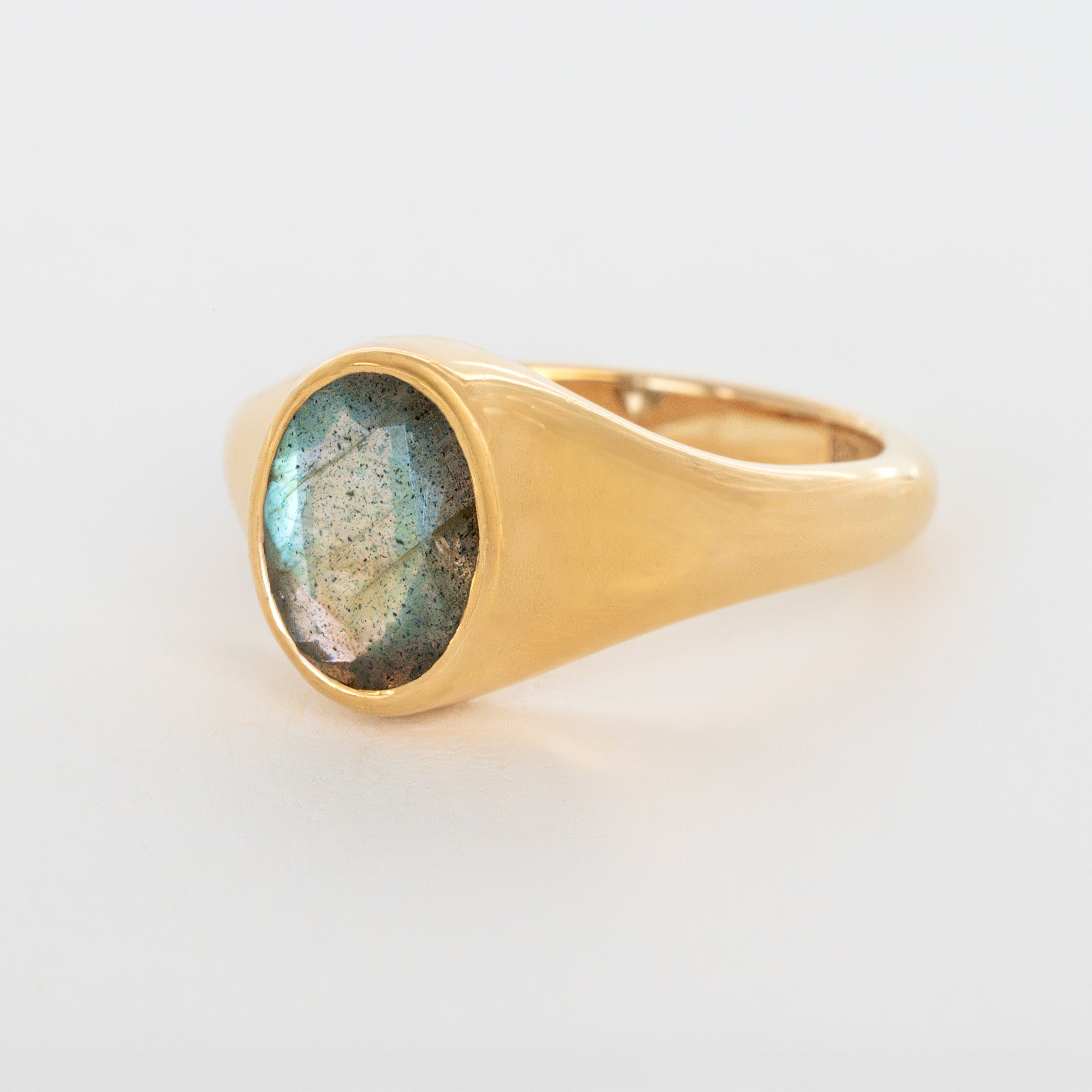 Labradorite Ring gold Veatge, Natural Gemstone Signet Ring 14k Gold Vermeil, Unisex signet ring, signet ring for men, signet rings for women
