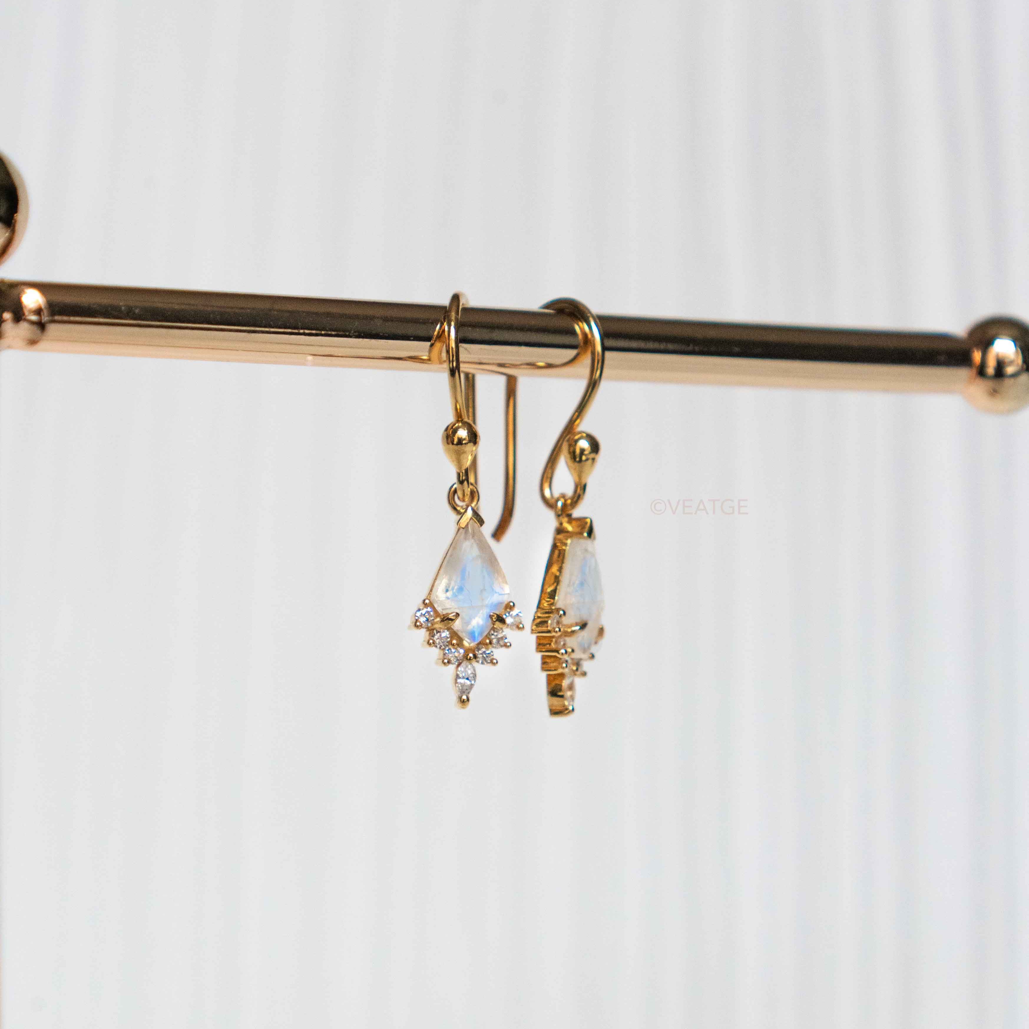 Moonstone Kite Earrings by Veatge, Gold Dangle Earrings Bridal, Wedding Earrings Moonstone, Gift for Wife, Mom Birthday Gift