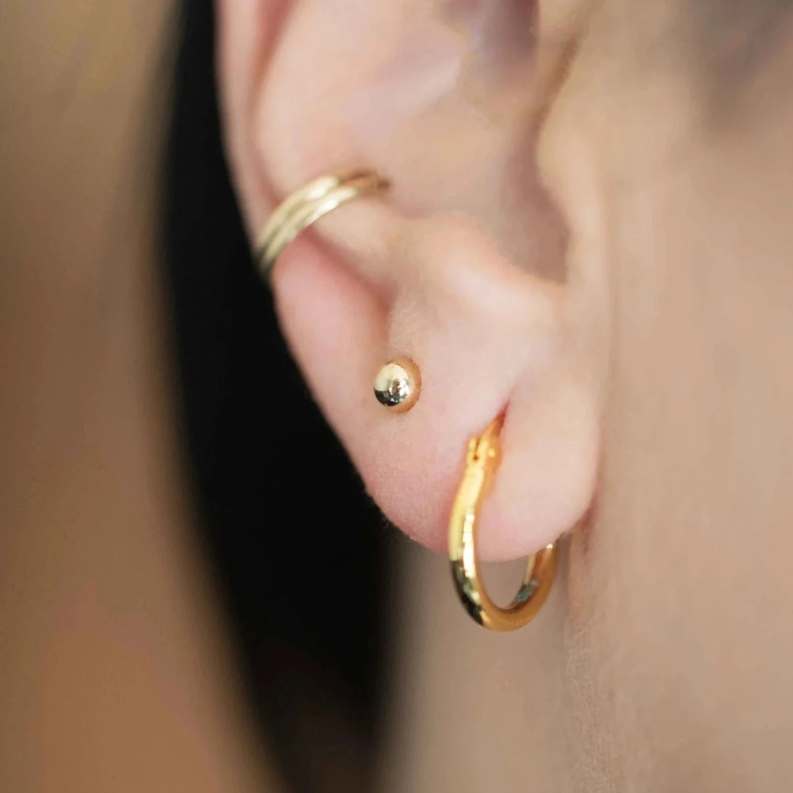 Gold Huggie Hoop Earrings Simple, Minimalist Everyday Clicker Hoops, Small Dainty Sleeper Earrings, Gift for Girls, Daughter Birthday Gifts