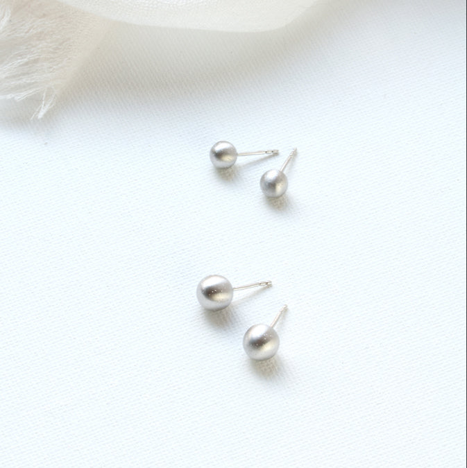 Diamond Dust Studs Medium