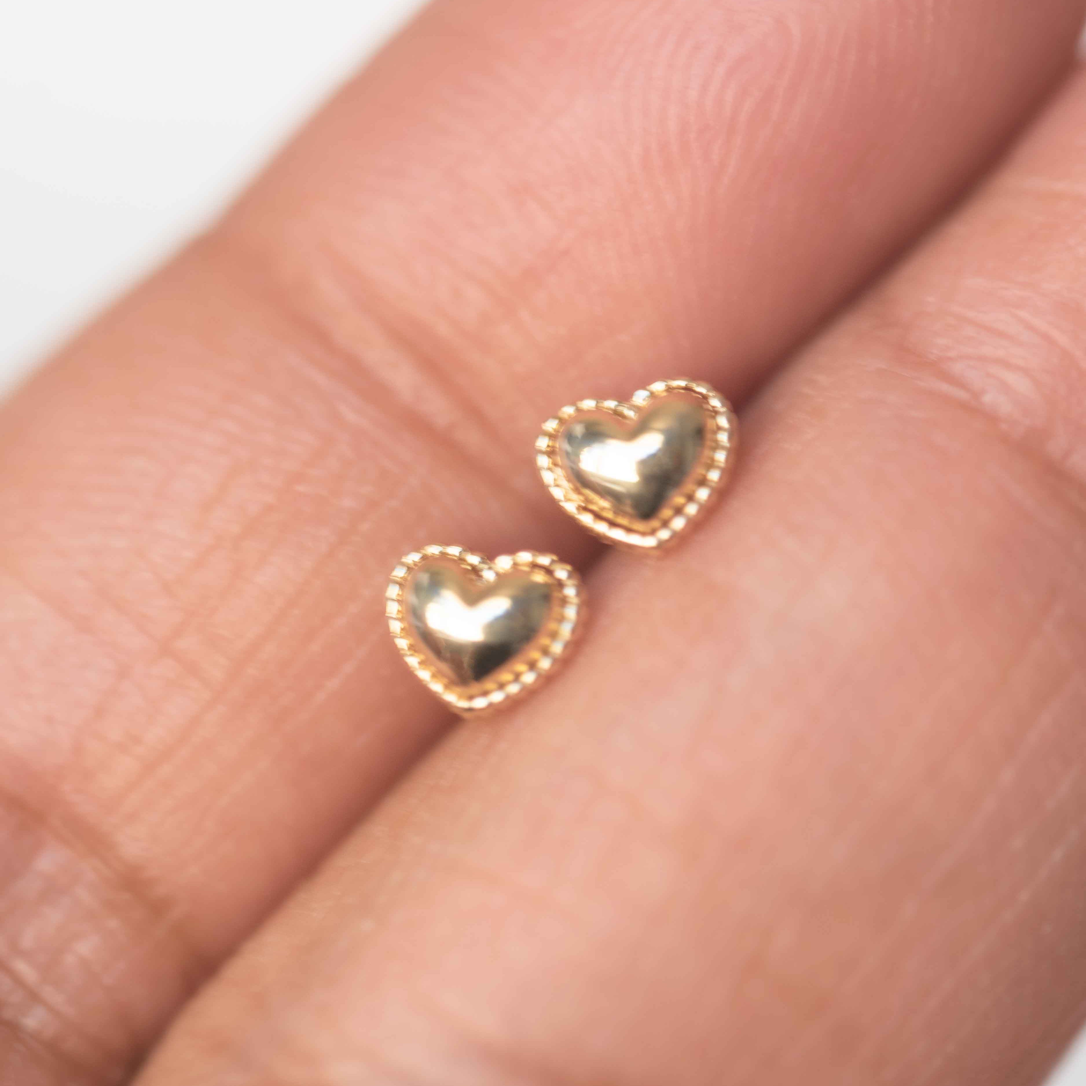 14k solid gold cartilage stud earrings