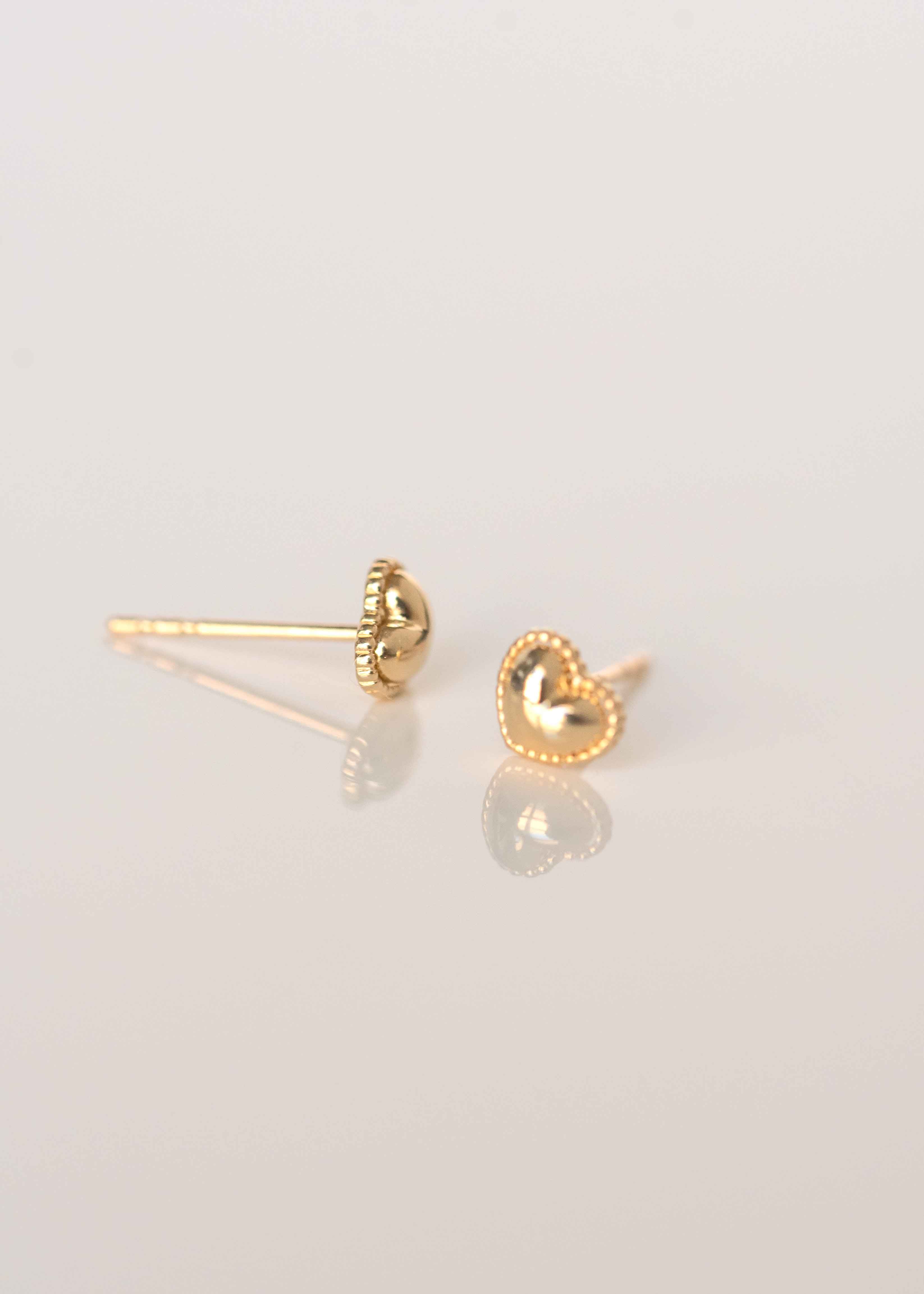 14k solid gold cartilage stud earrings
