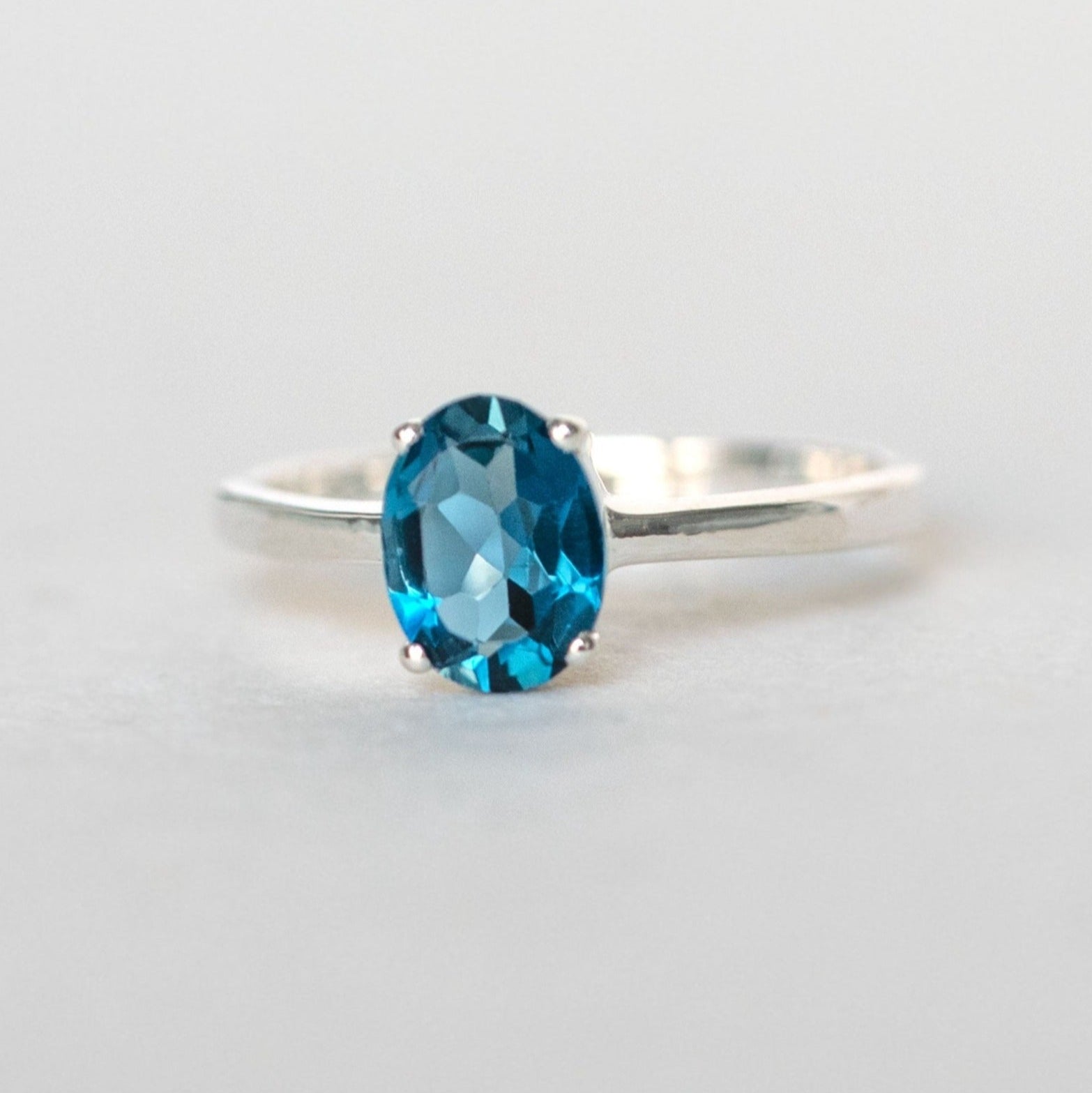 Genuine London Blue Topaz Ring in 925 Sterling Silver, Handmade Oval Solitaire Rings, Gifts for Women Christmas, December Birthstone, Birthday Gift