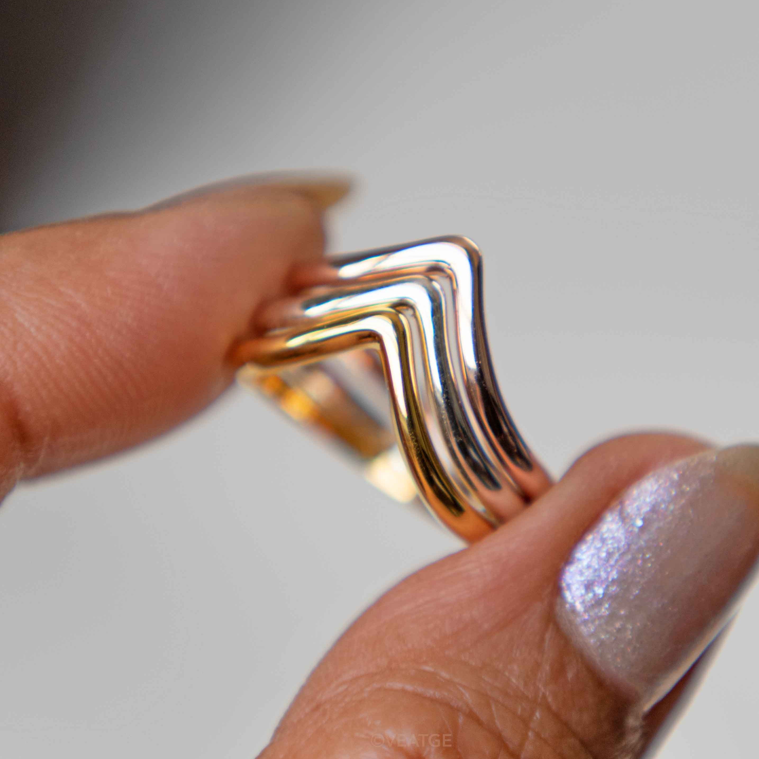 Plain Peak Ring Chevron V Pointy Curved Stackable Wishbone Ring Stacking in Silver Gold Rose Gold