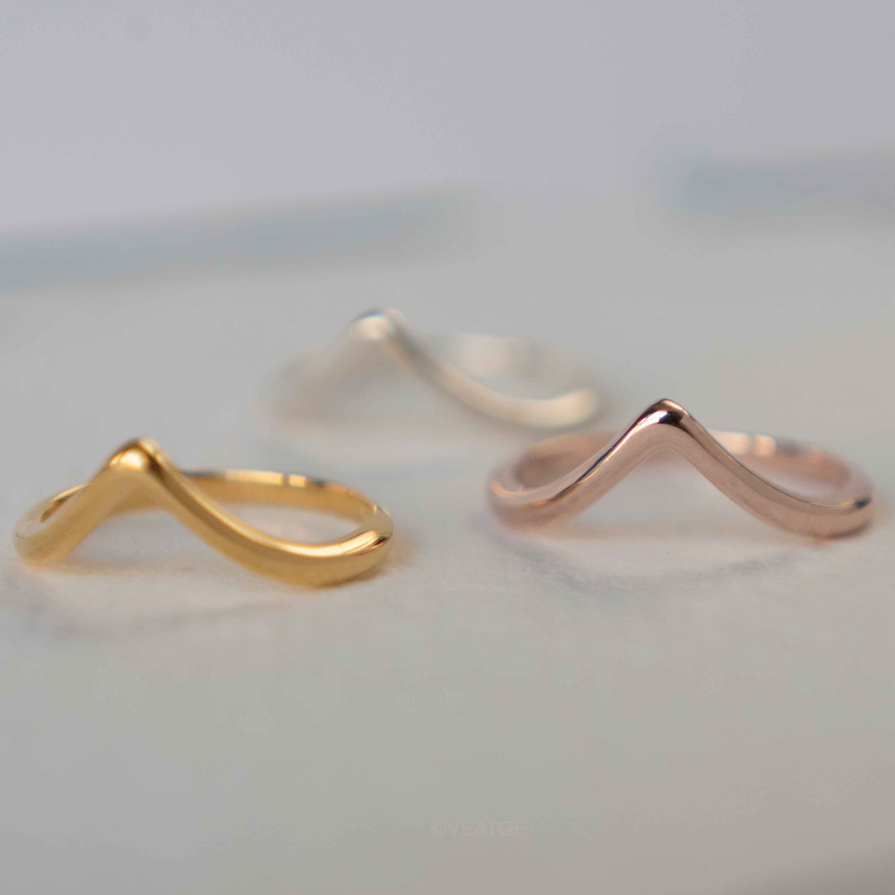 Plain Peak Ring Chevron V Pointy Curved Stackable Wishbone Ring Stacking in Silver Gold Rose Gold
