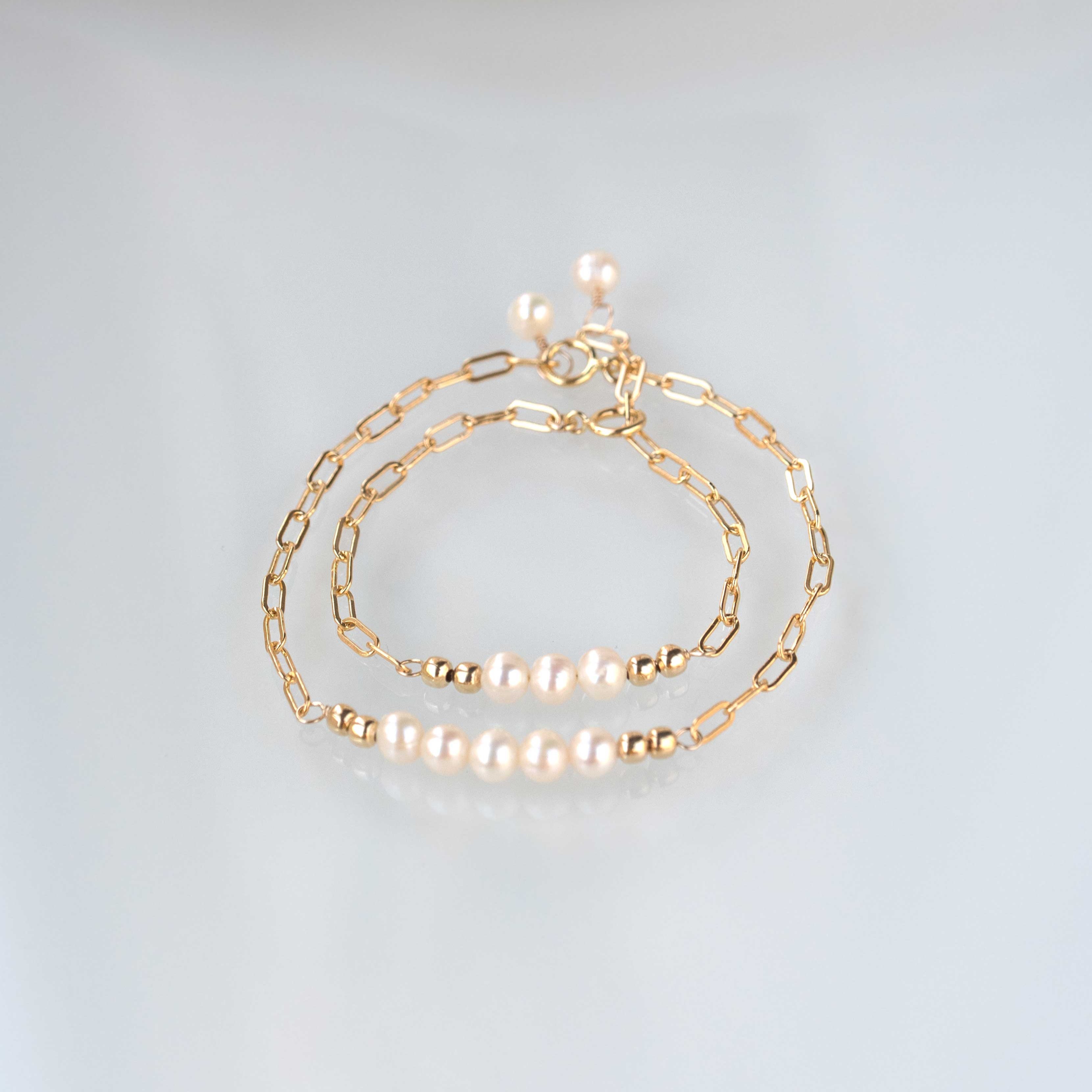 Mother Daughter Pearl Bracelet Set, Mommy and me jewelry, mother daughter gold jewelry