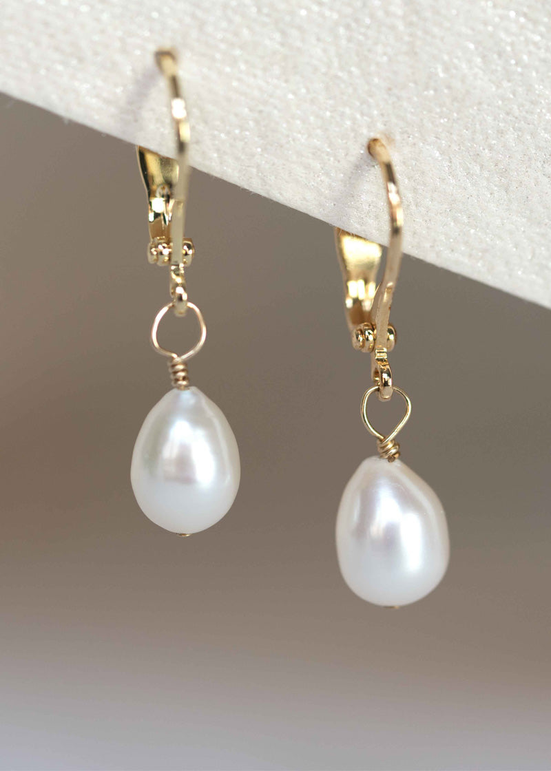 Pearl Teardrop Dangle Earrings Gold