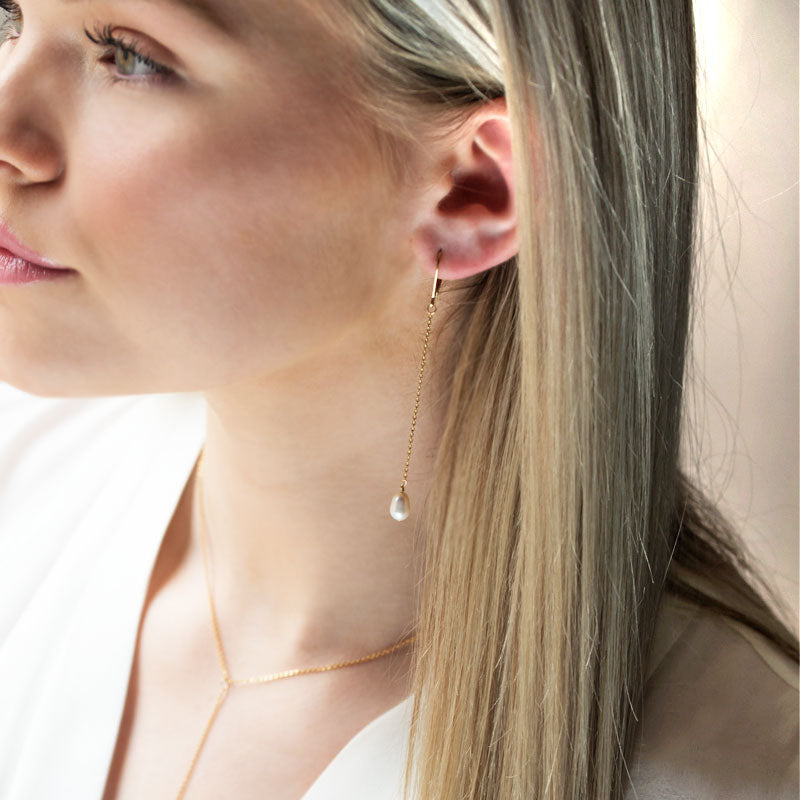 Pearl Lariat Necklace Simple Gold Y necklace Bridal Wedding
