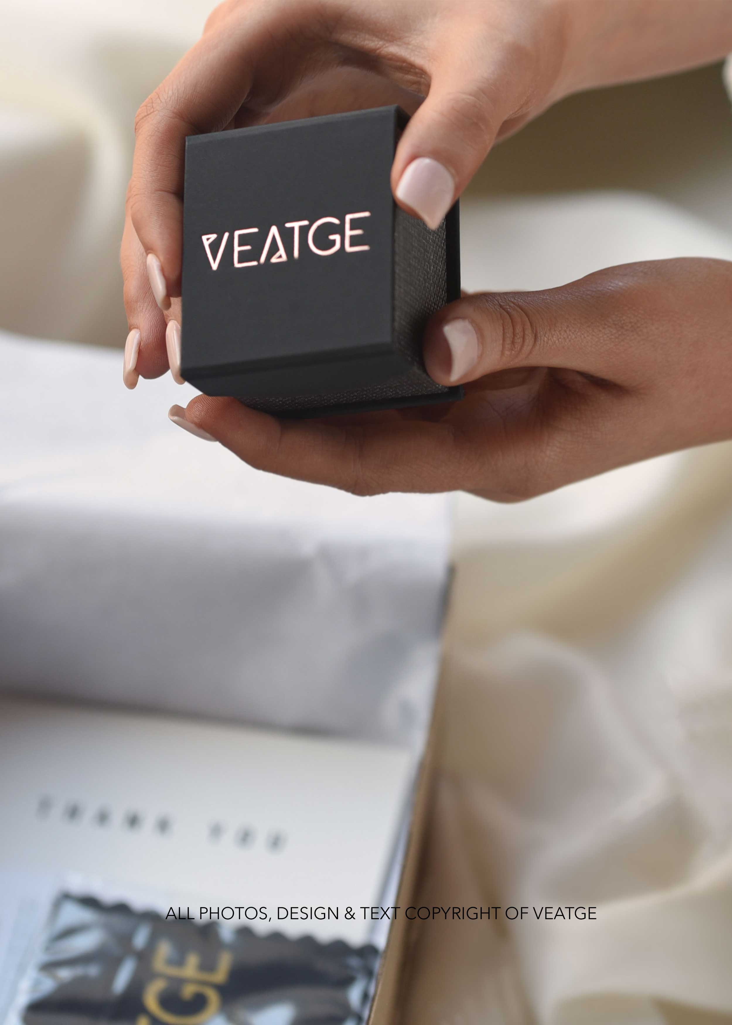 VEATGE RING BOX