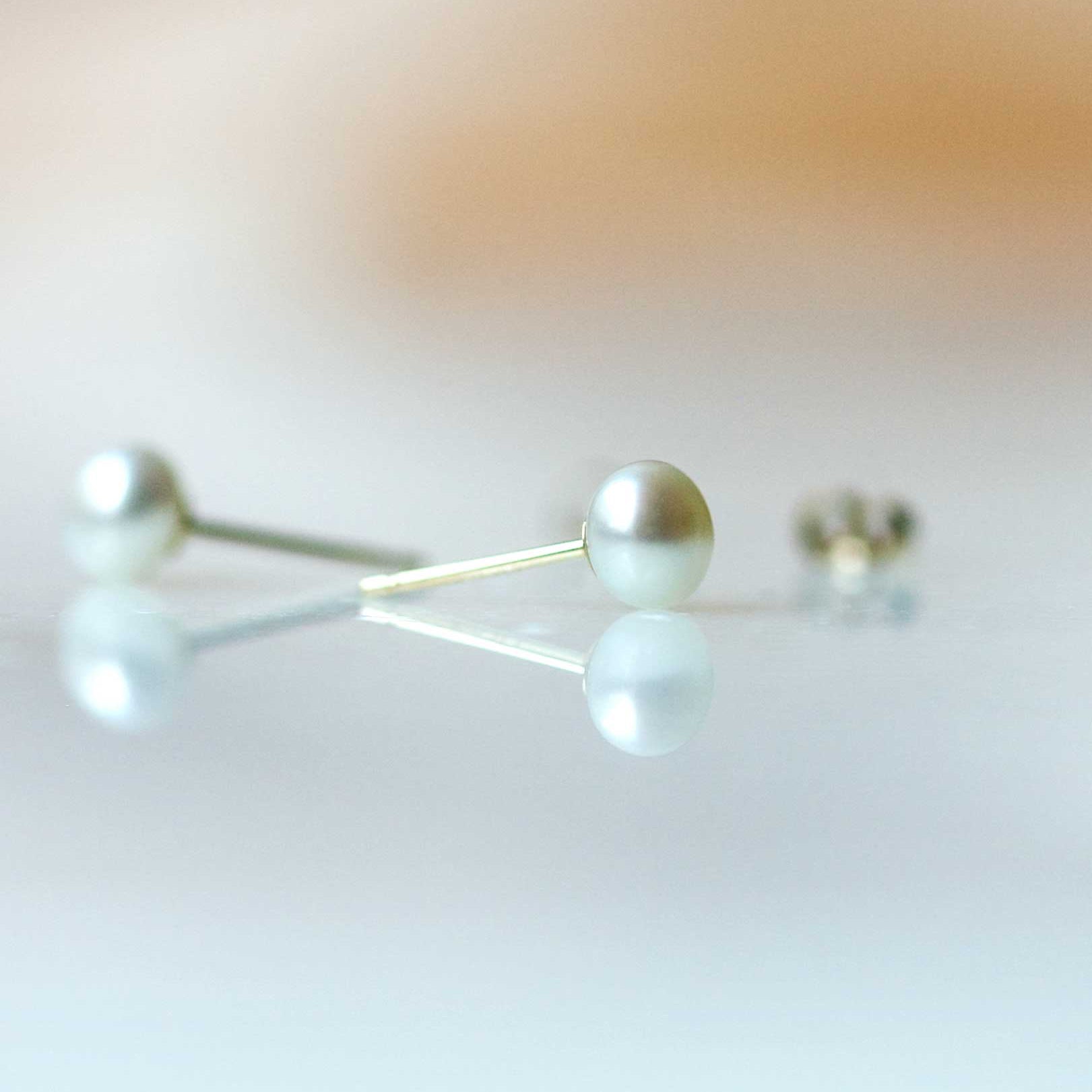 tiny freshwater pearl earrings