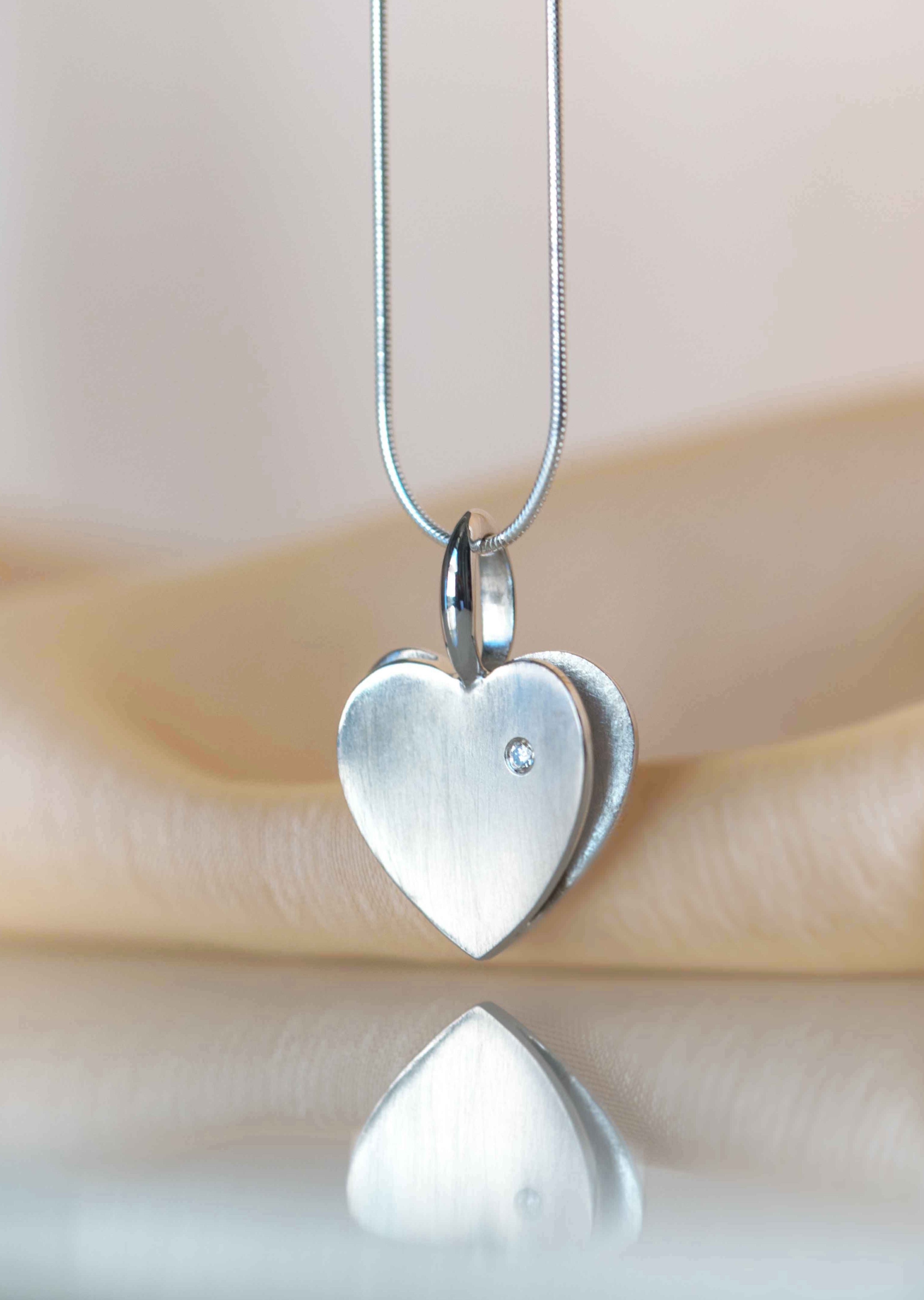 heart necklace