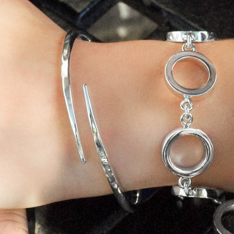 Circle Link Bracelet