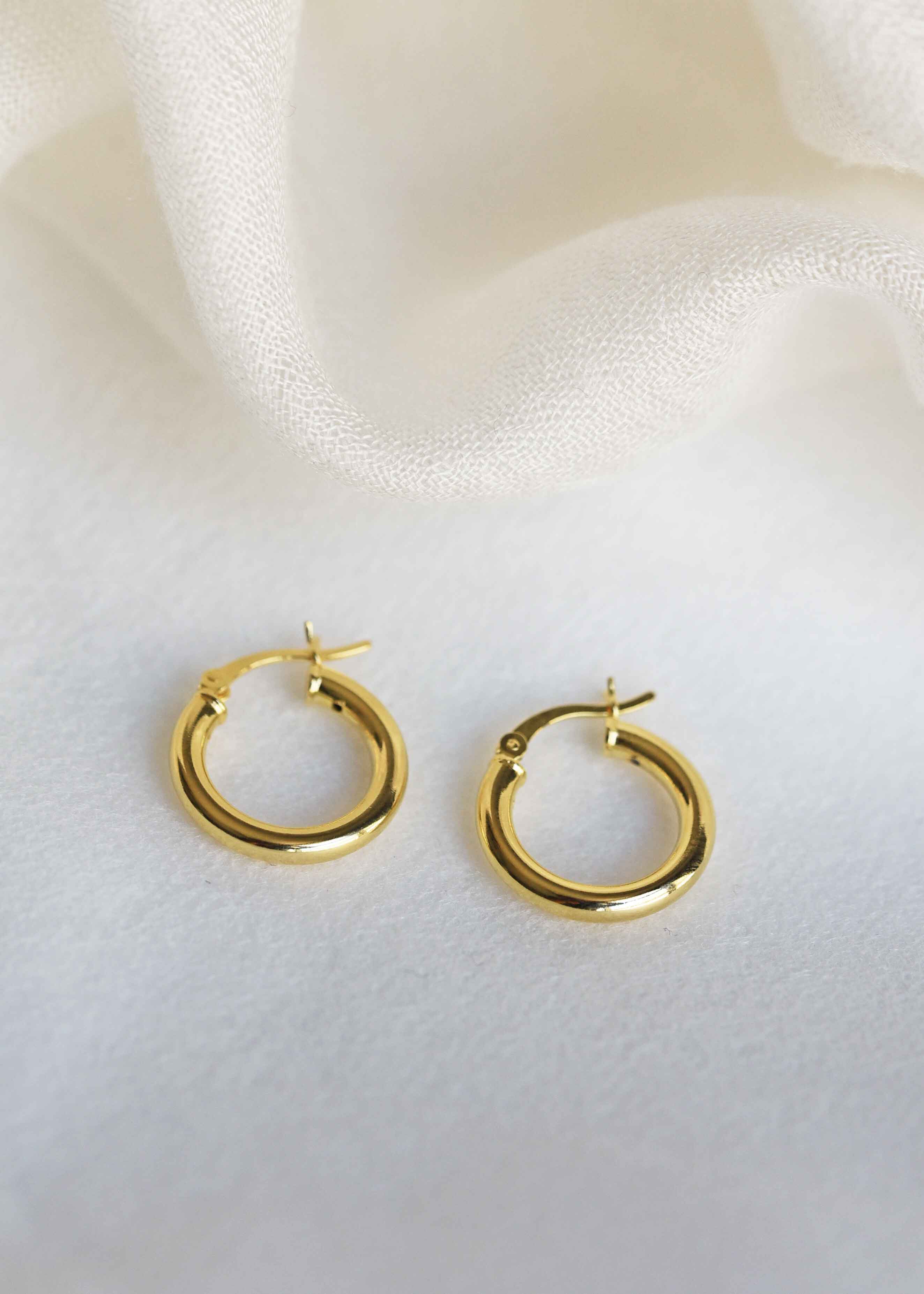 18k gold hoop earrings, gold medium hoops