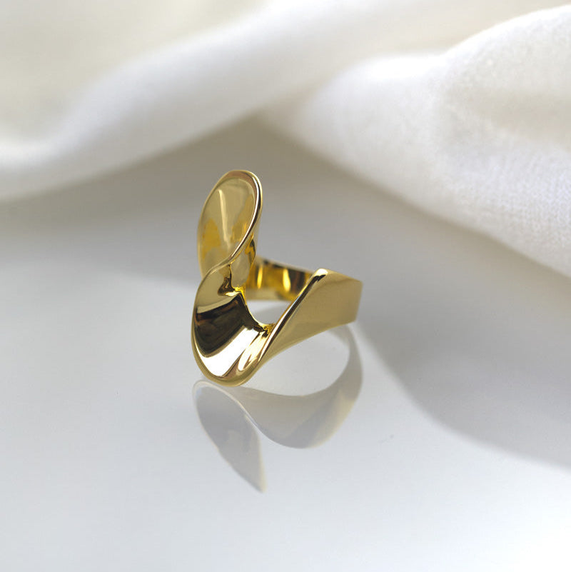 wave ring in gold vermeil