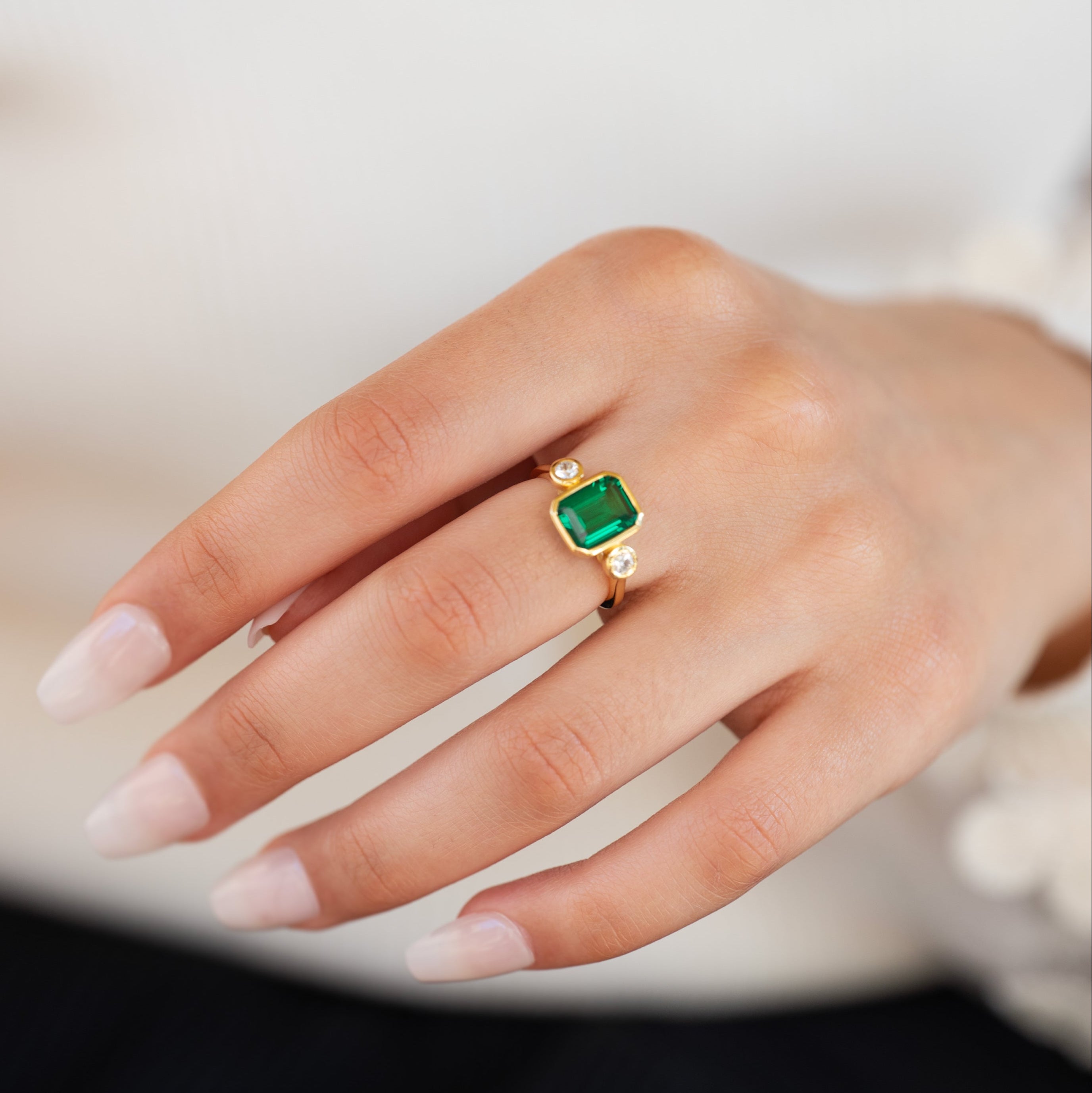 Emerald Statement Ring Gold, May Birthstone, Modern Contemporary Ring, Green Gemstone Ring, Birthday Gift, Graduation Anniversary Mom Gifts